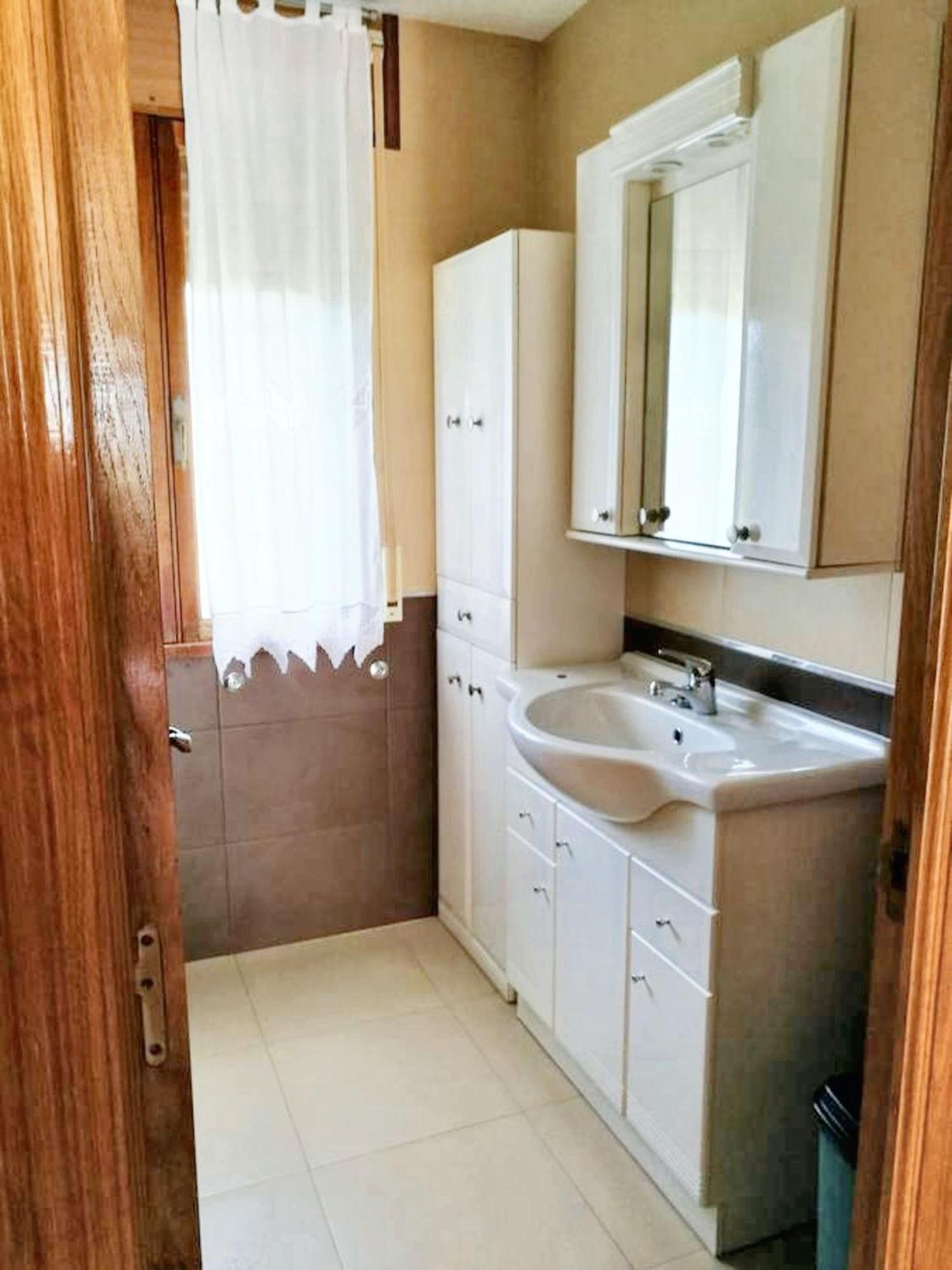 Charming House In Nois, Lugo With Terrace And Garden Сasa de vacaciones *