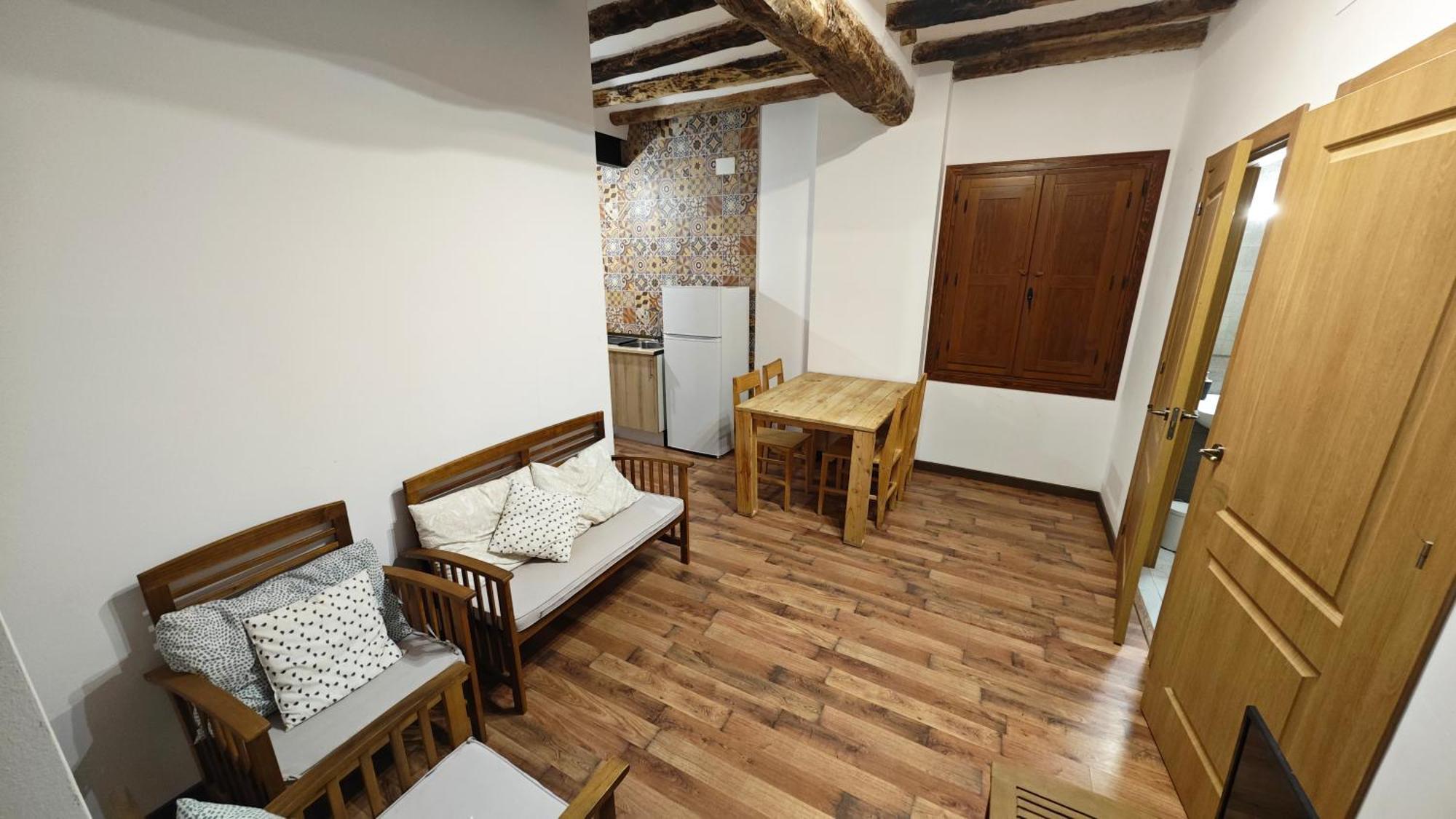 Rurales Rad Icarium Aparthotel Radiquero