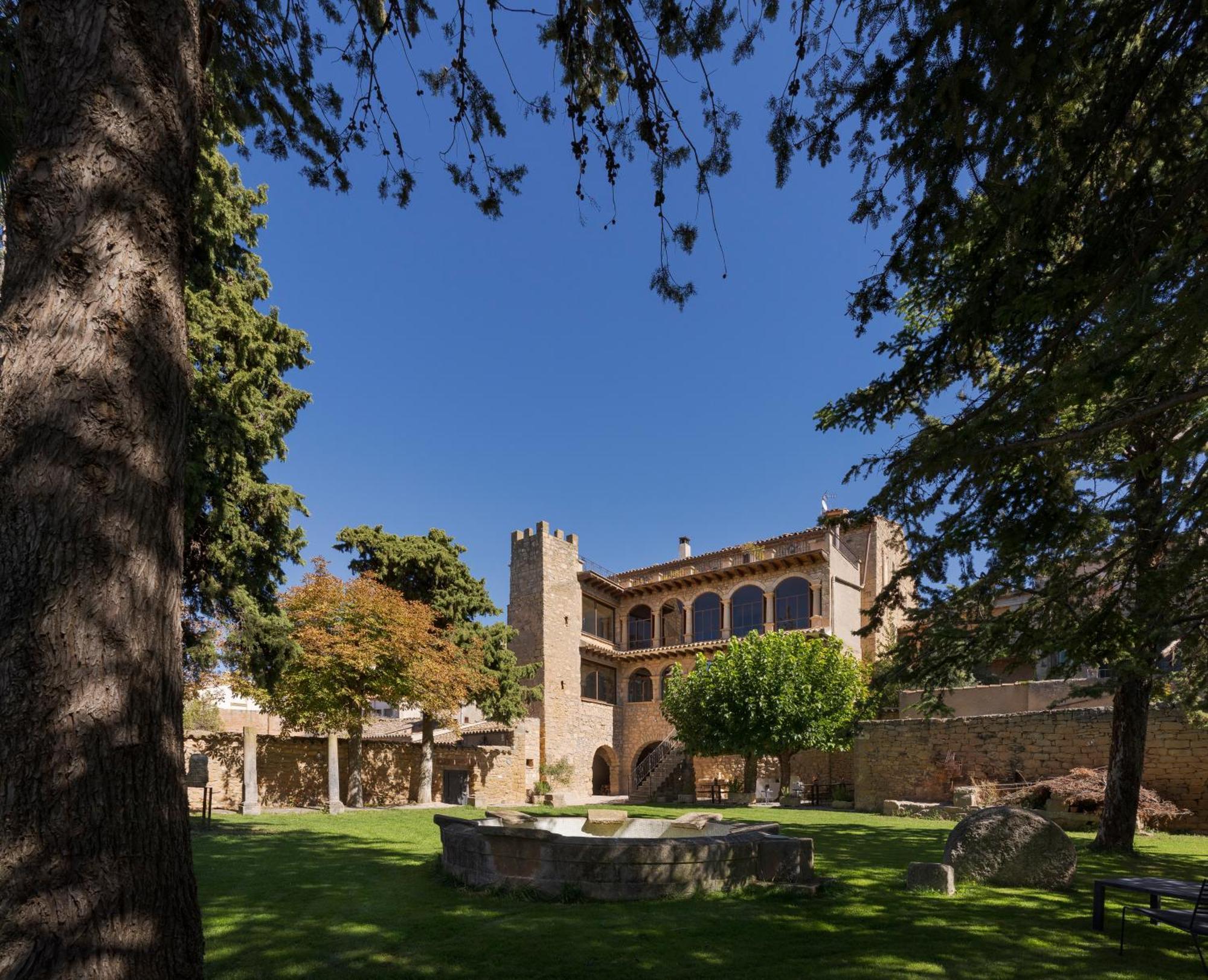 Casa Llobera 1792 Hotel