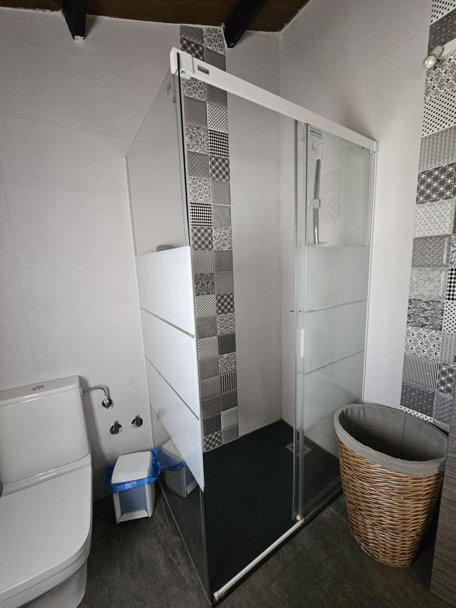 El Pez Casa Con Piscina Climatizada