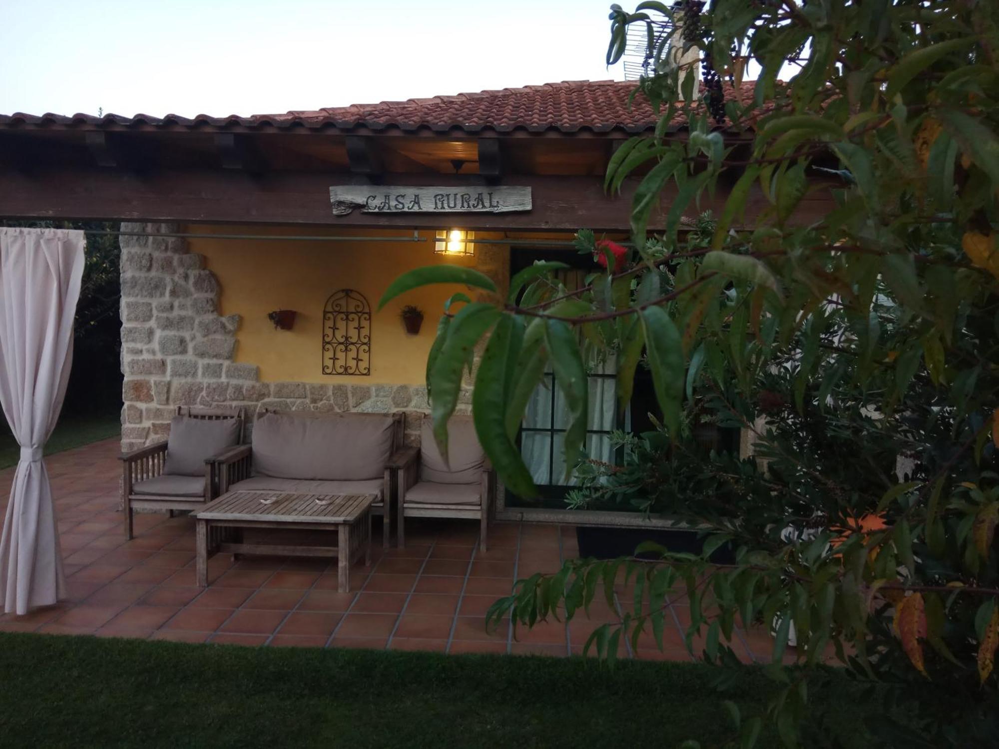 Con Piscinajardinbarbacoa * Pontevedra