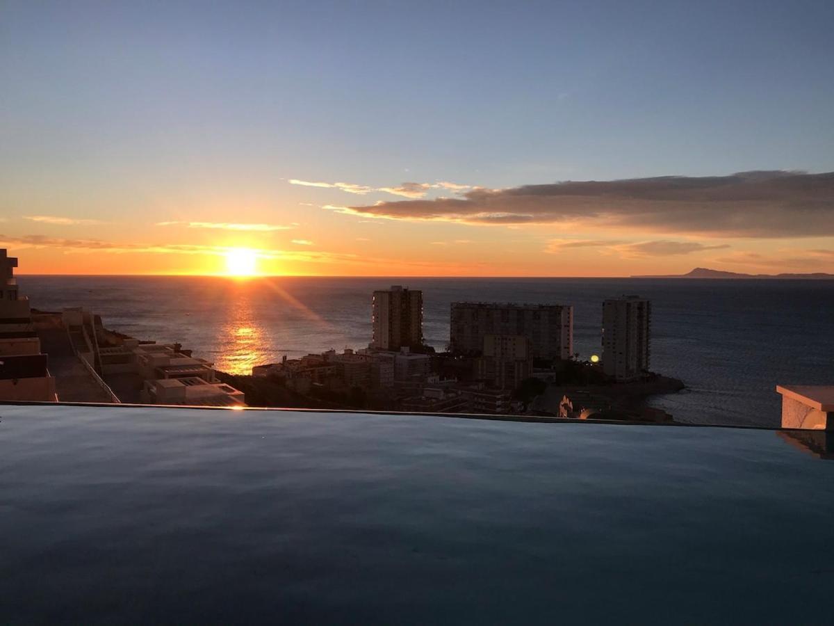 Conectada Al Mediterraneo, Infinity Pool Faro de Cullera