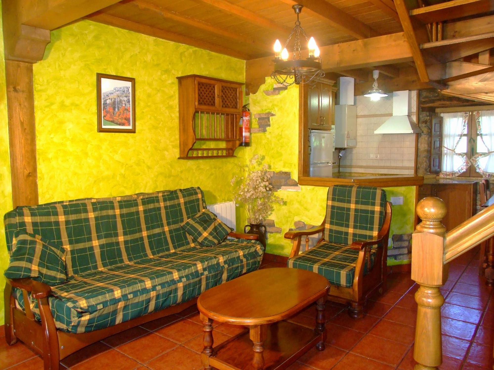 Holiday home Casucas De Ason *