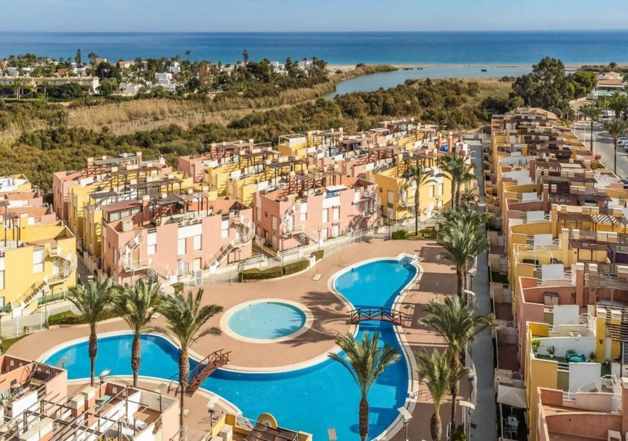 Playa Atico Terraza Piscina Wifi Parking Apartment Vera