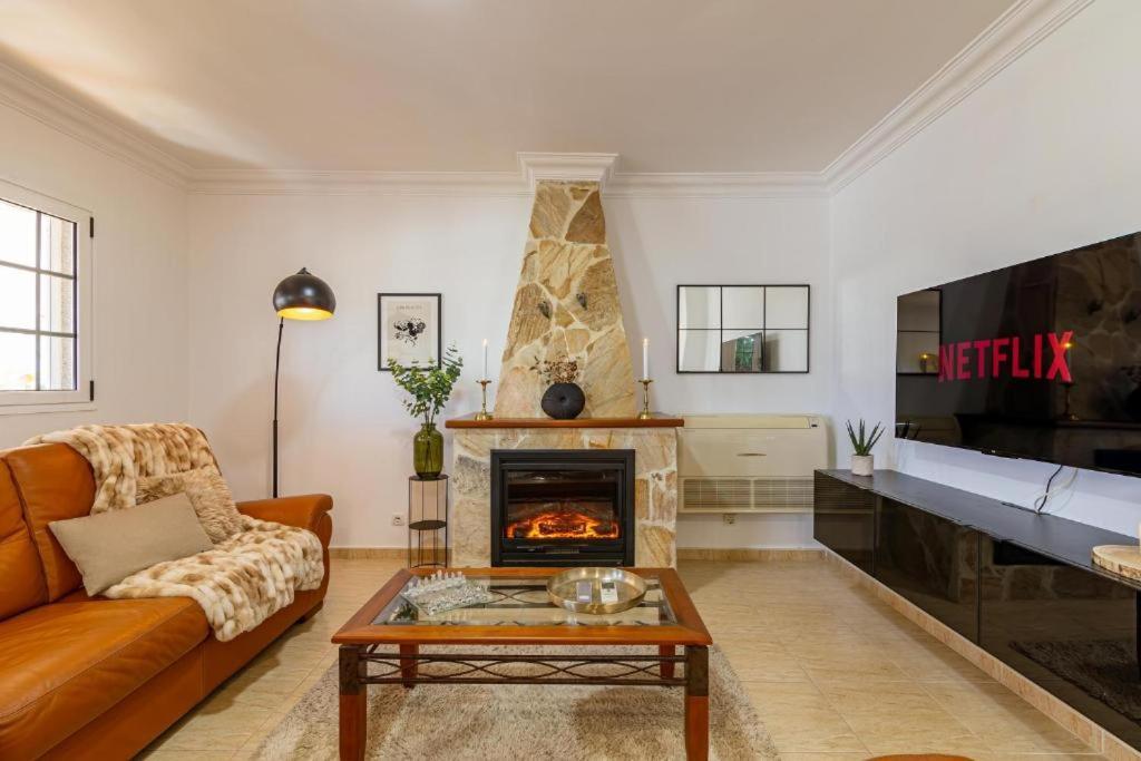 Villa Hills Private *