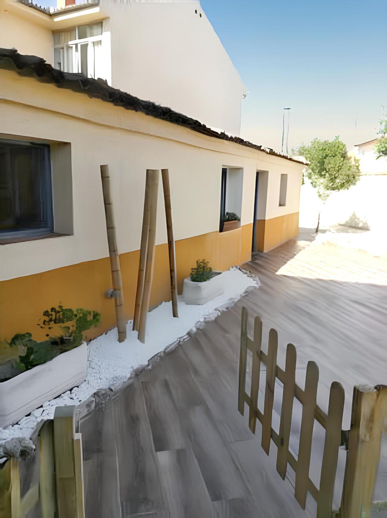 Spacious With Private Pool - Villa *