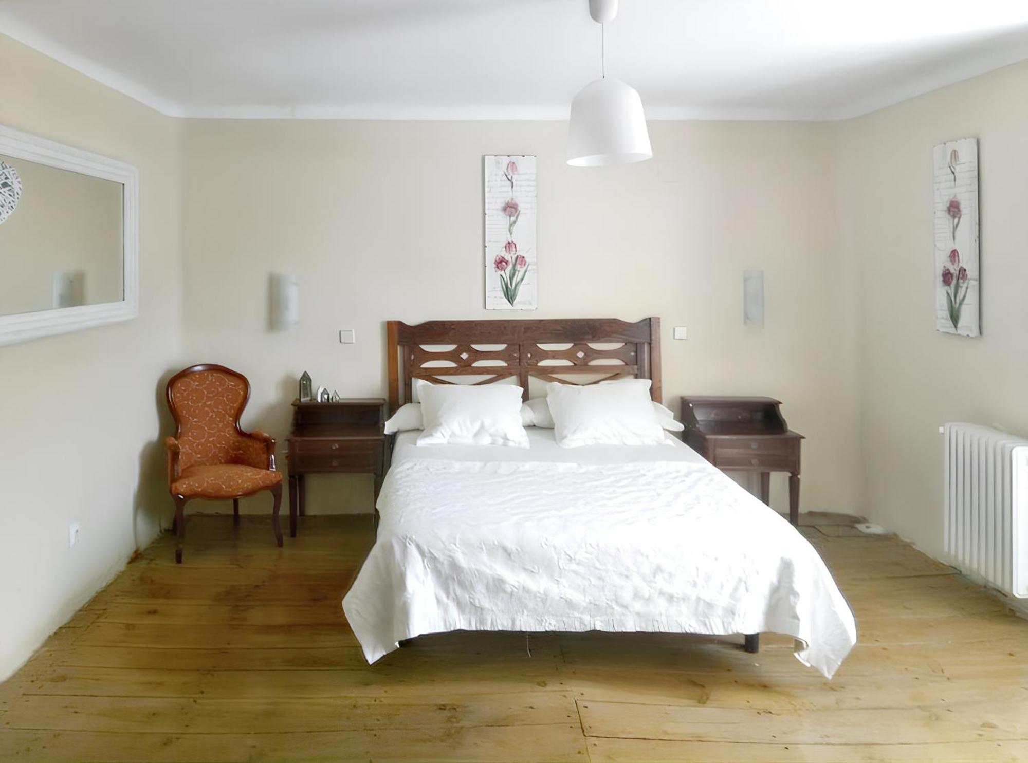 Villa Spacious With Private Pool - Campo de Cuéllar