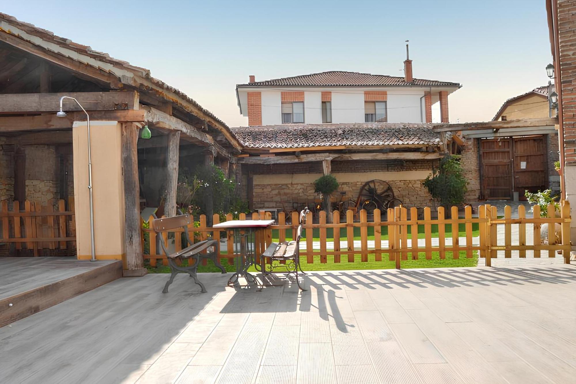 Villa Spacious With Private Pool -