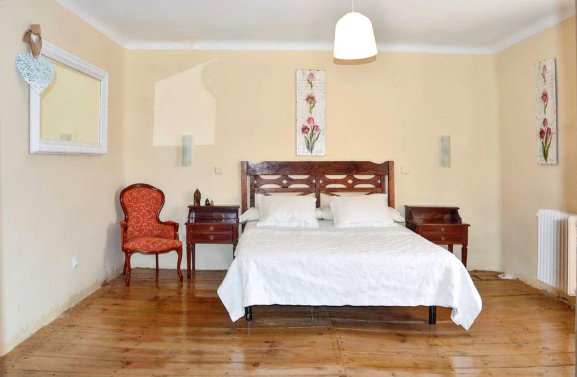 Villa Spacious With Private Pool -