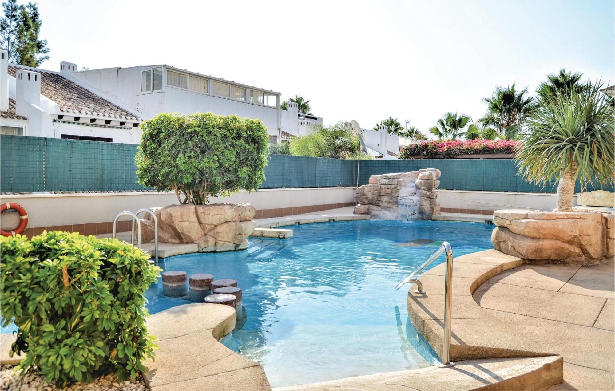 Apartment 2 Bedroom Gorgeous In Orihuela Costa *