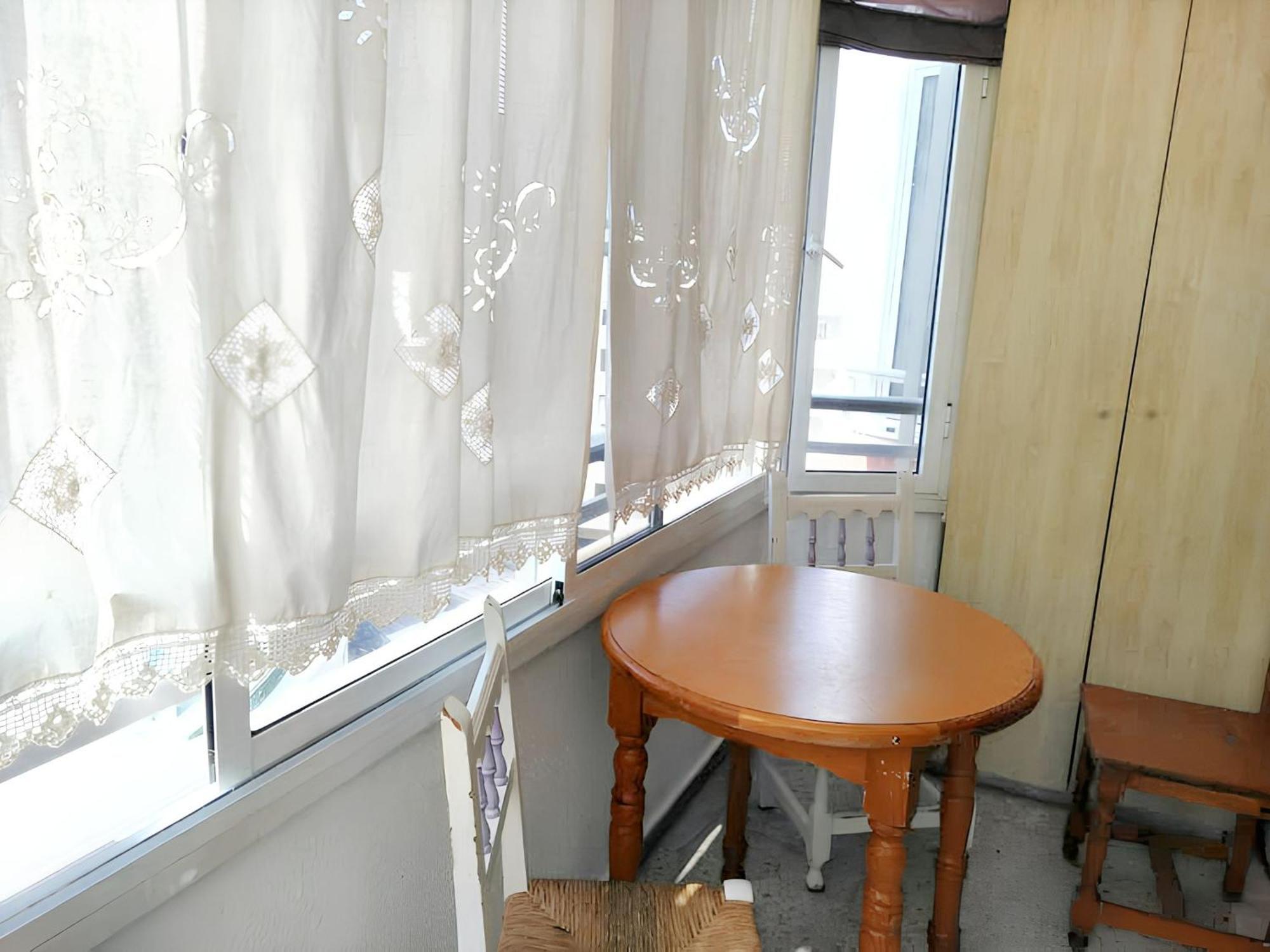 Cosy In 43 M² With Balcony