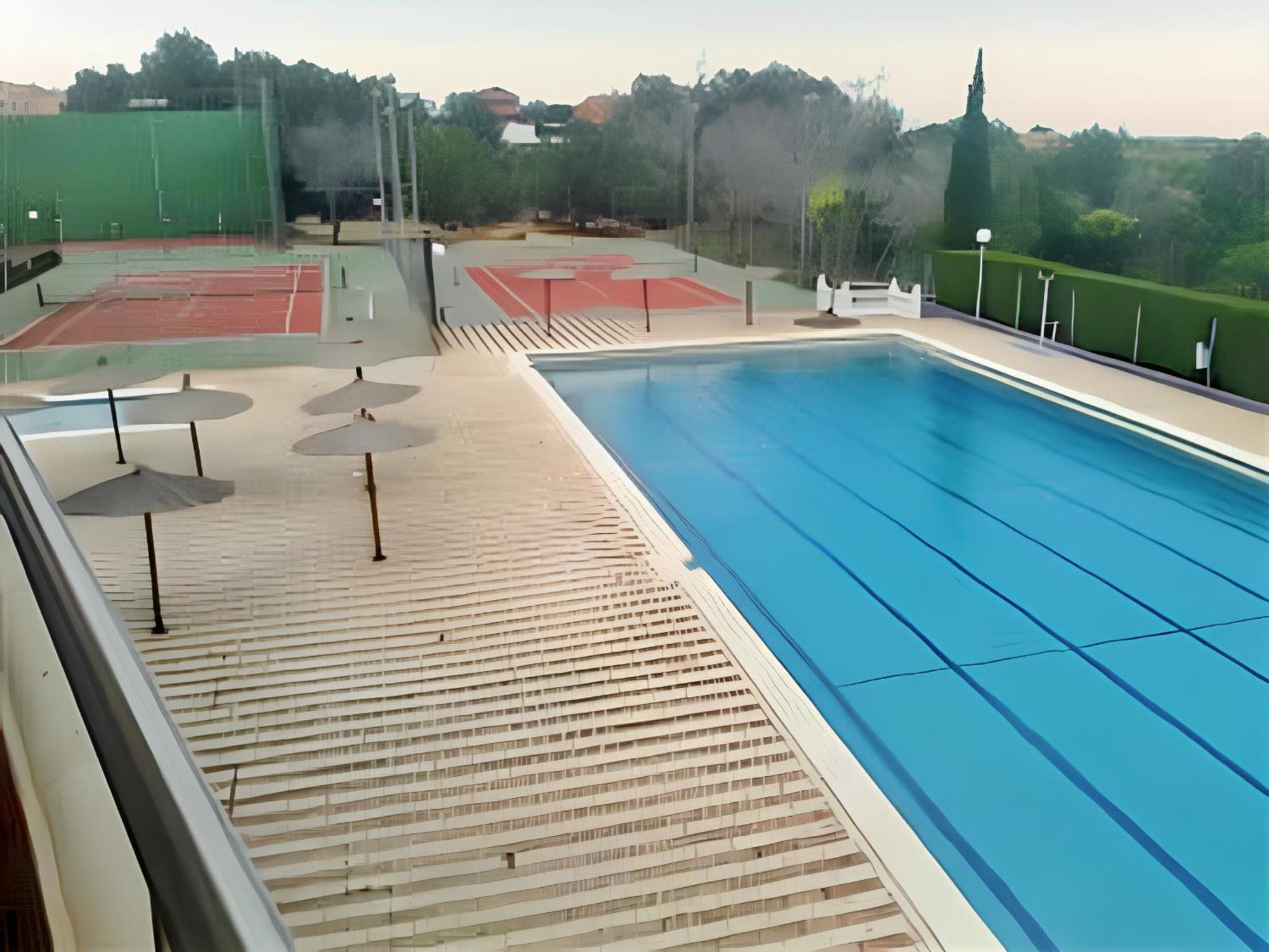 Family In With Year-round Private Pool *