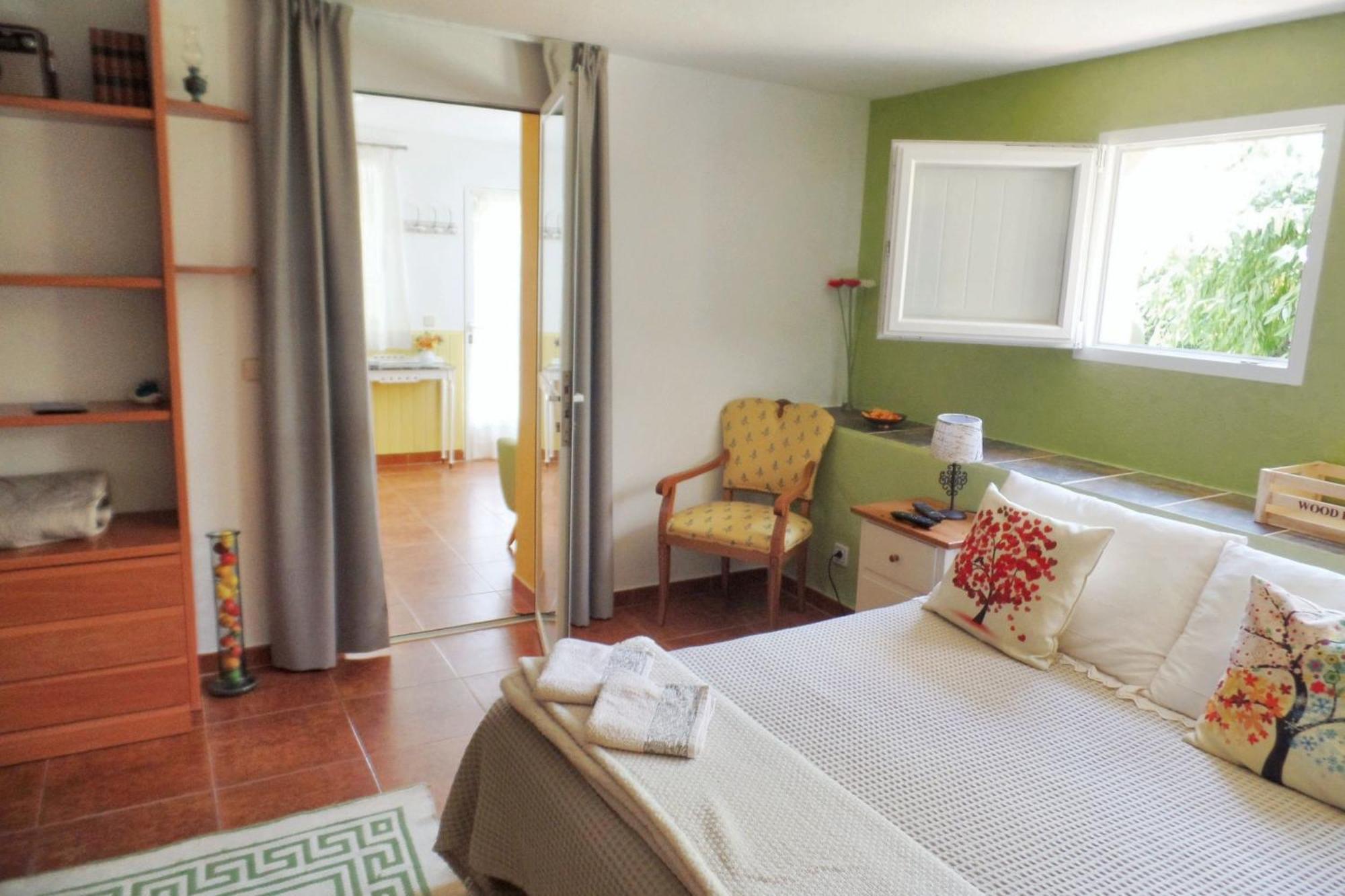 Apartment Comfortable In 100 Sqm + Terrace/garden