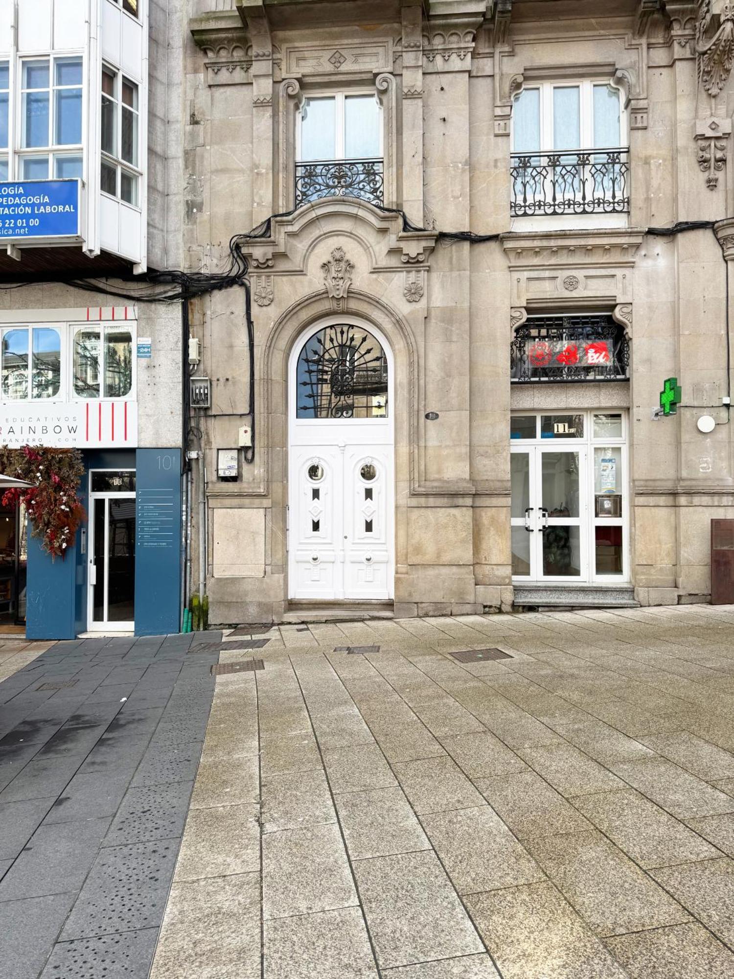 Labarta Estudio En Puerta Del Sol Con Parking Apartment Vigo