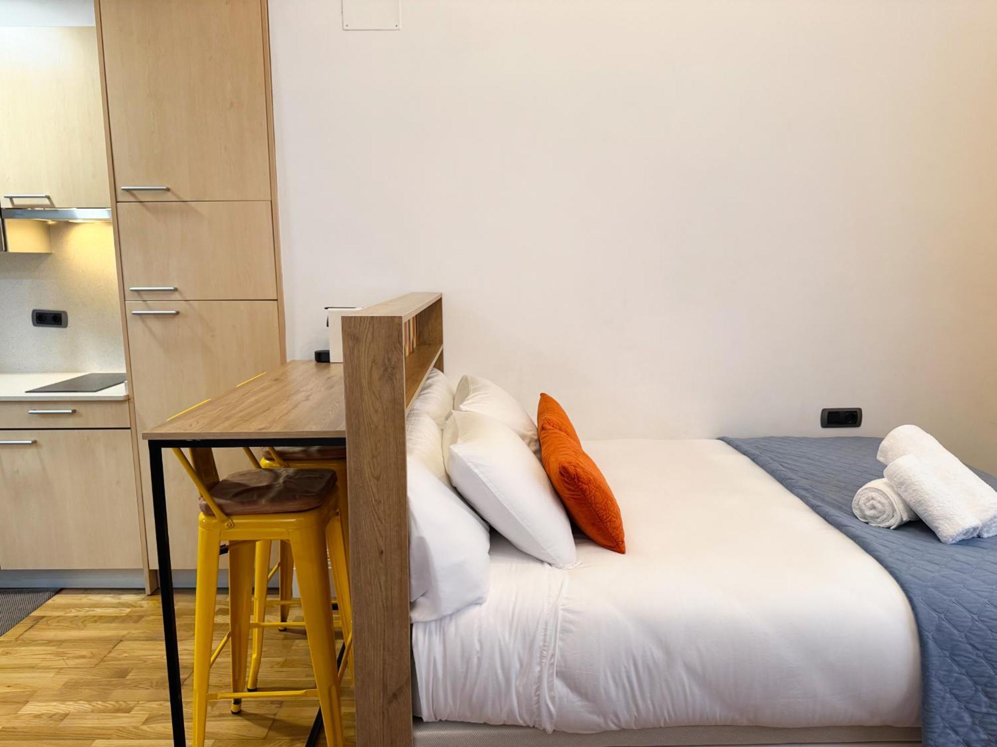 Apartment Labarta Estudio En Puerta Del Sol Con Parking *