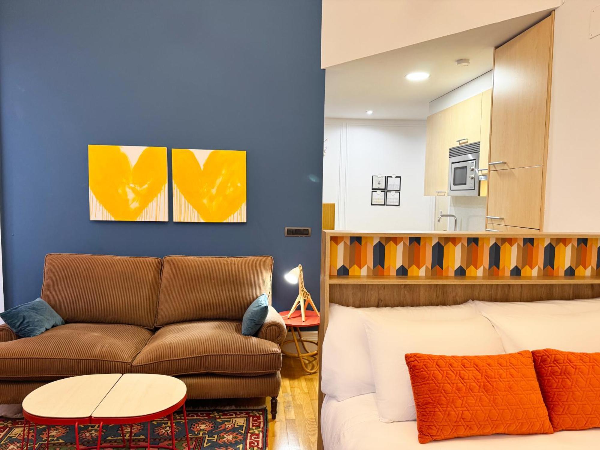 Labarta Estudio En Puerta Del Sol Con Parking Apartment *