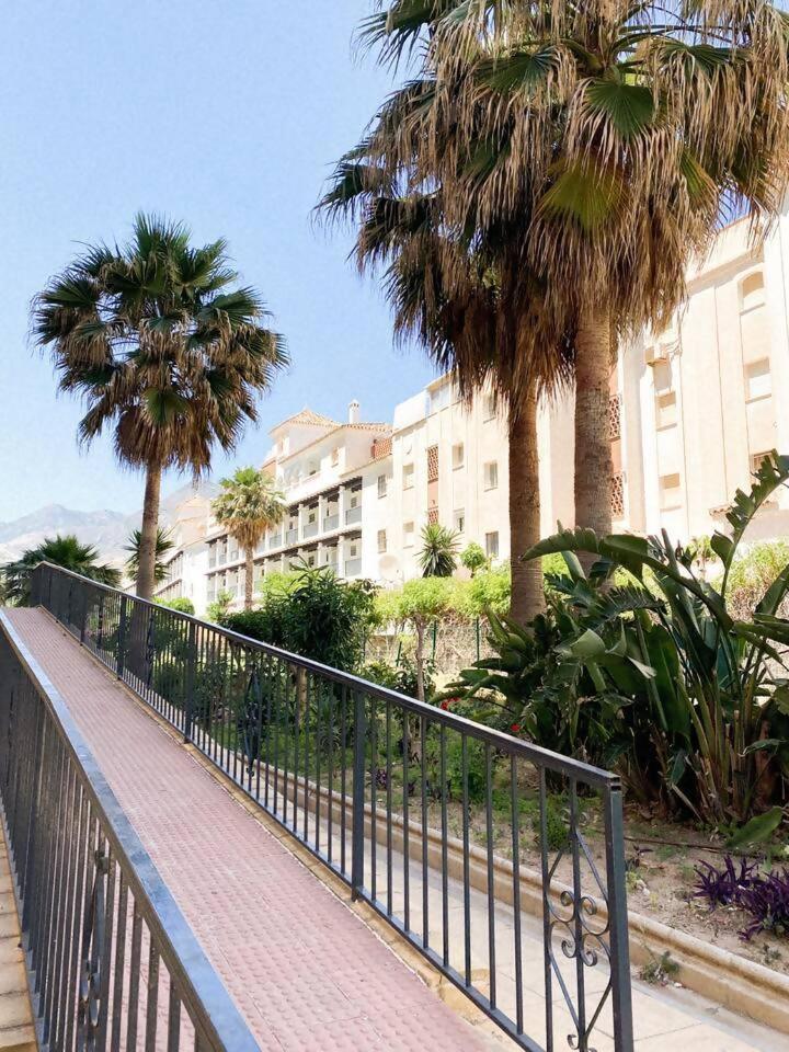 Vistas Al Mar A 1 Min De Playa Con Parkig Gratis Apartamento *