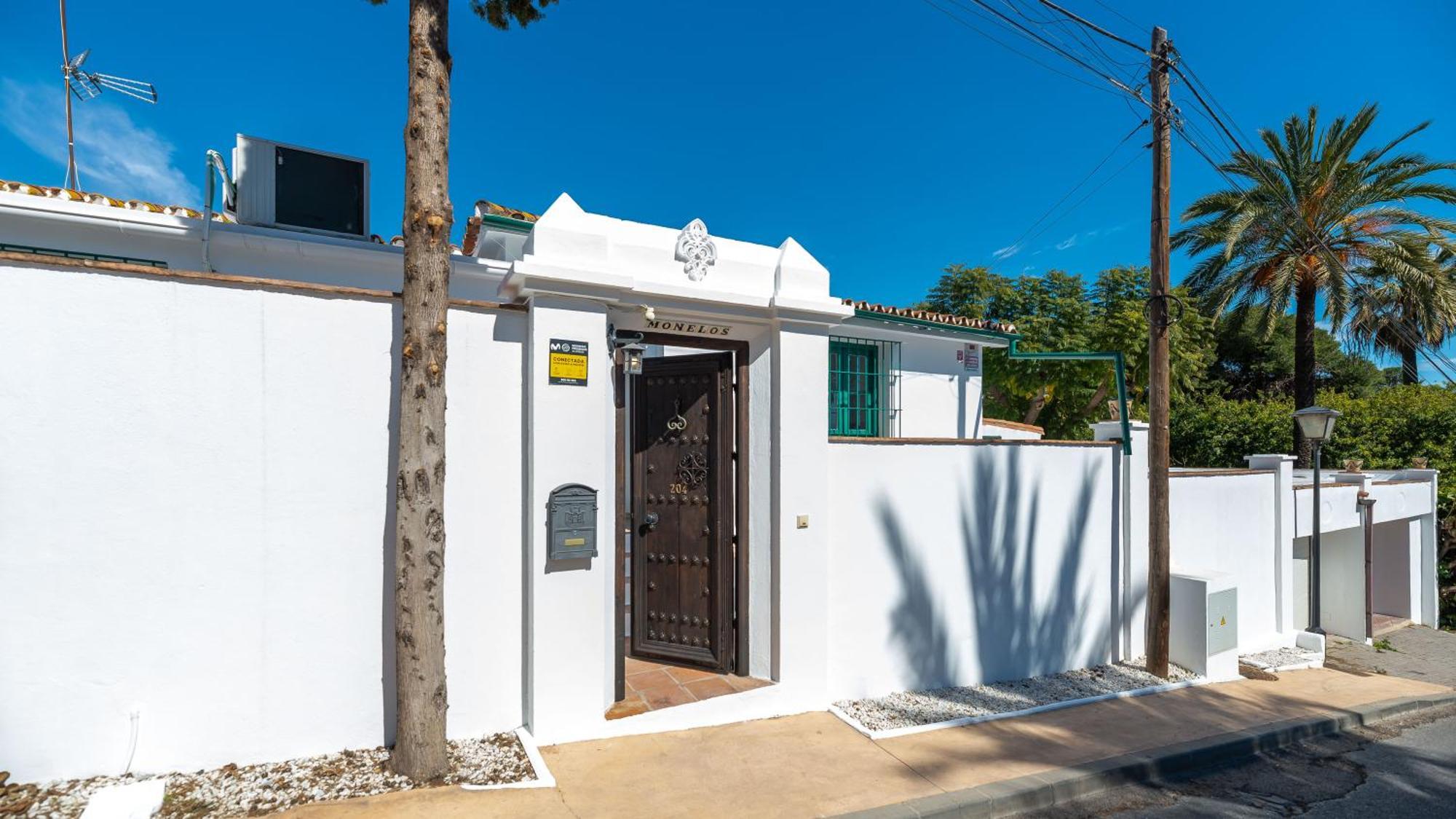 Puerto Banus Dreamed Monelos Holiday home *