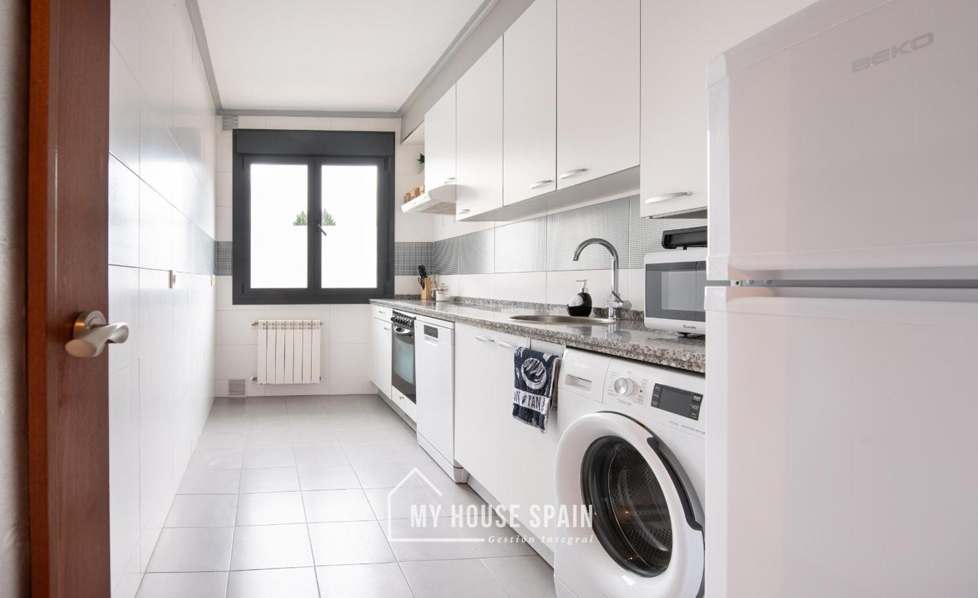 Myhousespain- Precioso Piso Playa Poniente Apartamento Gijón