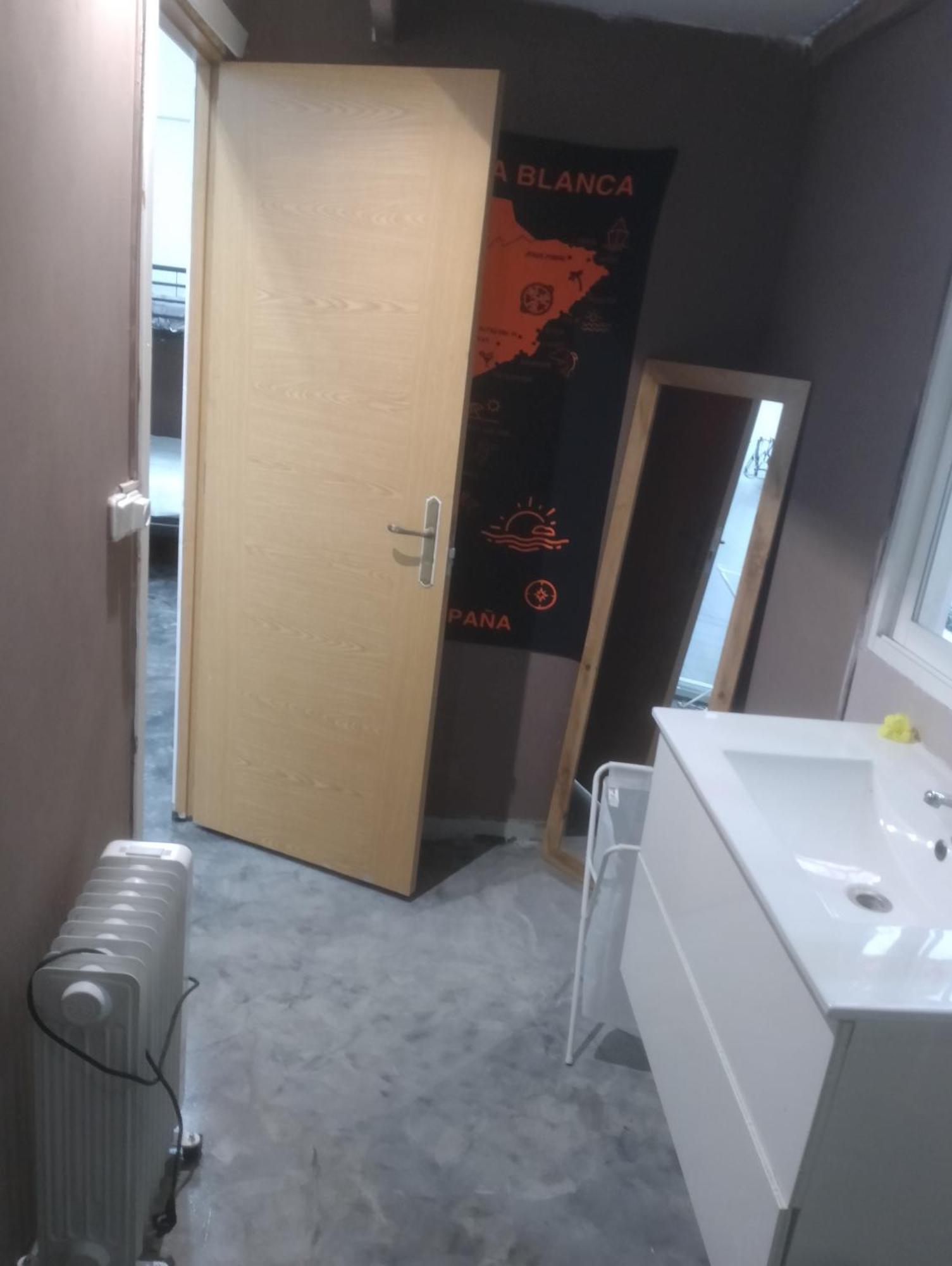 Homestay Rabasa - Casas De Planta Baja Familiar 8 Personas