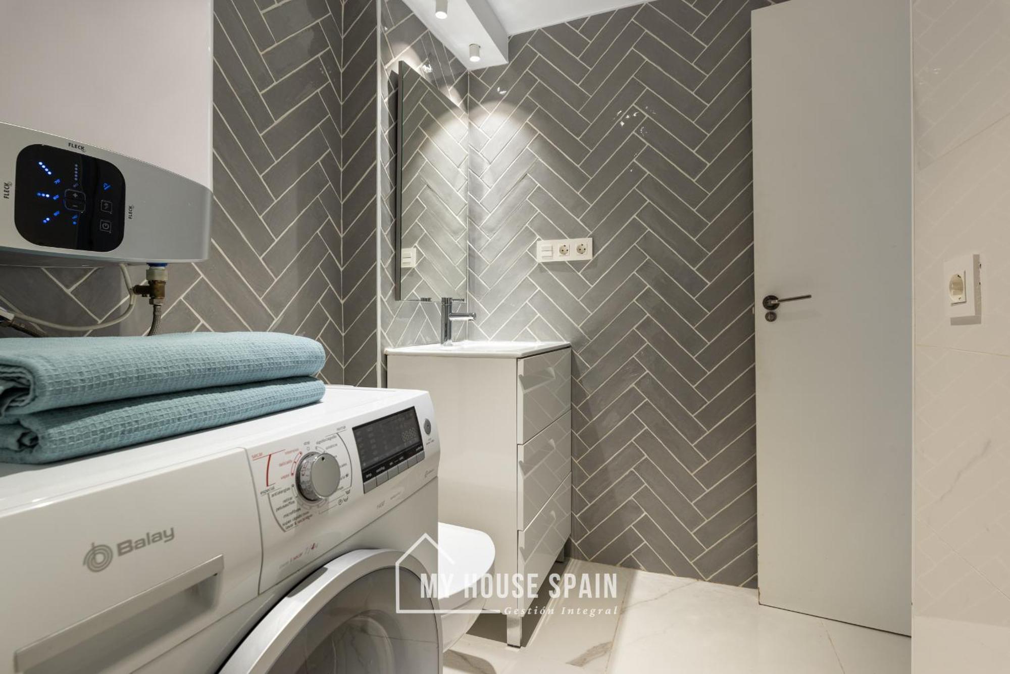 Myhousespain - Primera Linea De Playa Con Parking Apartamento
