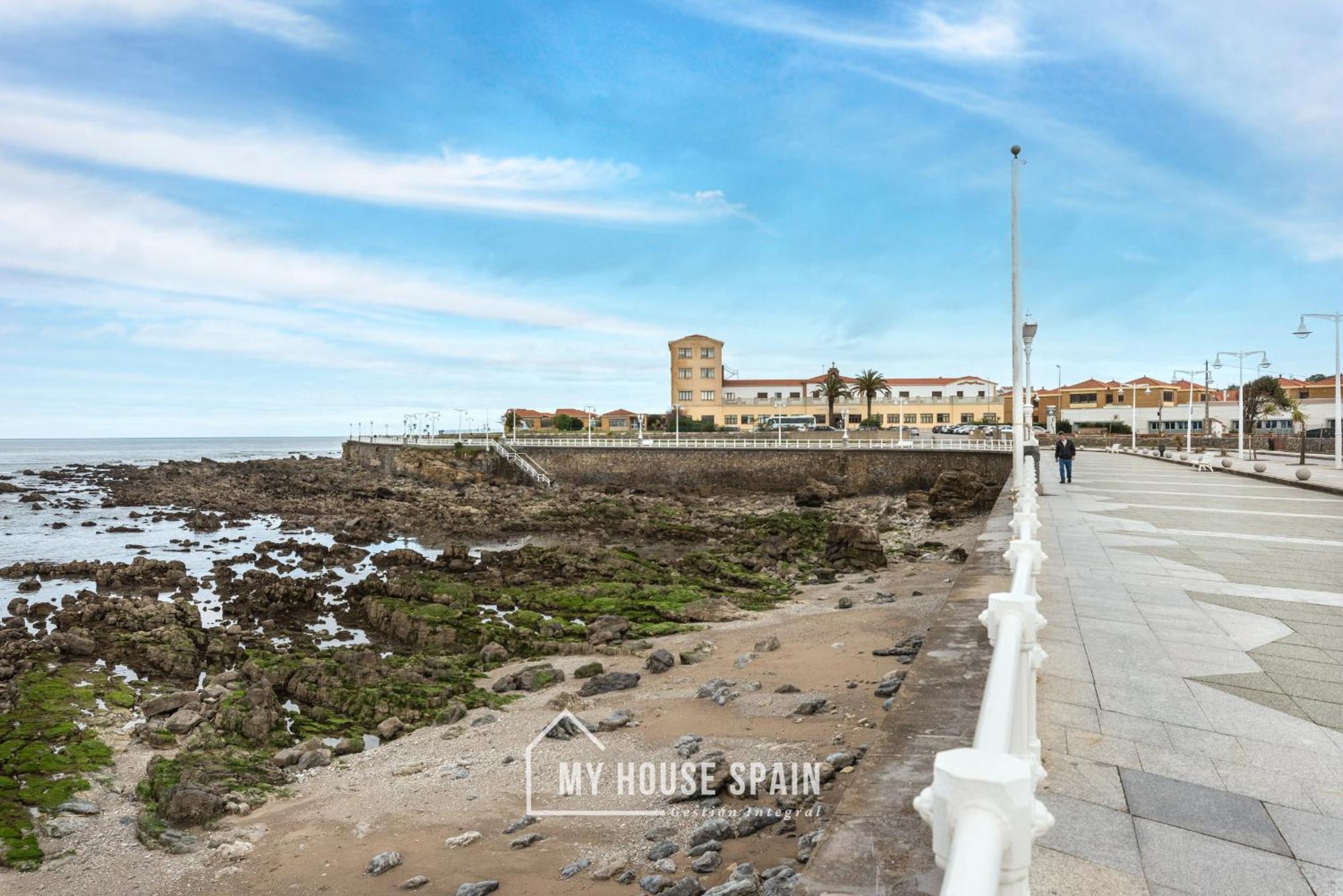 Apartamento Myhousespain - Primera Linea De Playa Con Parking *