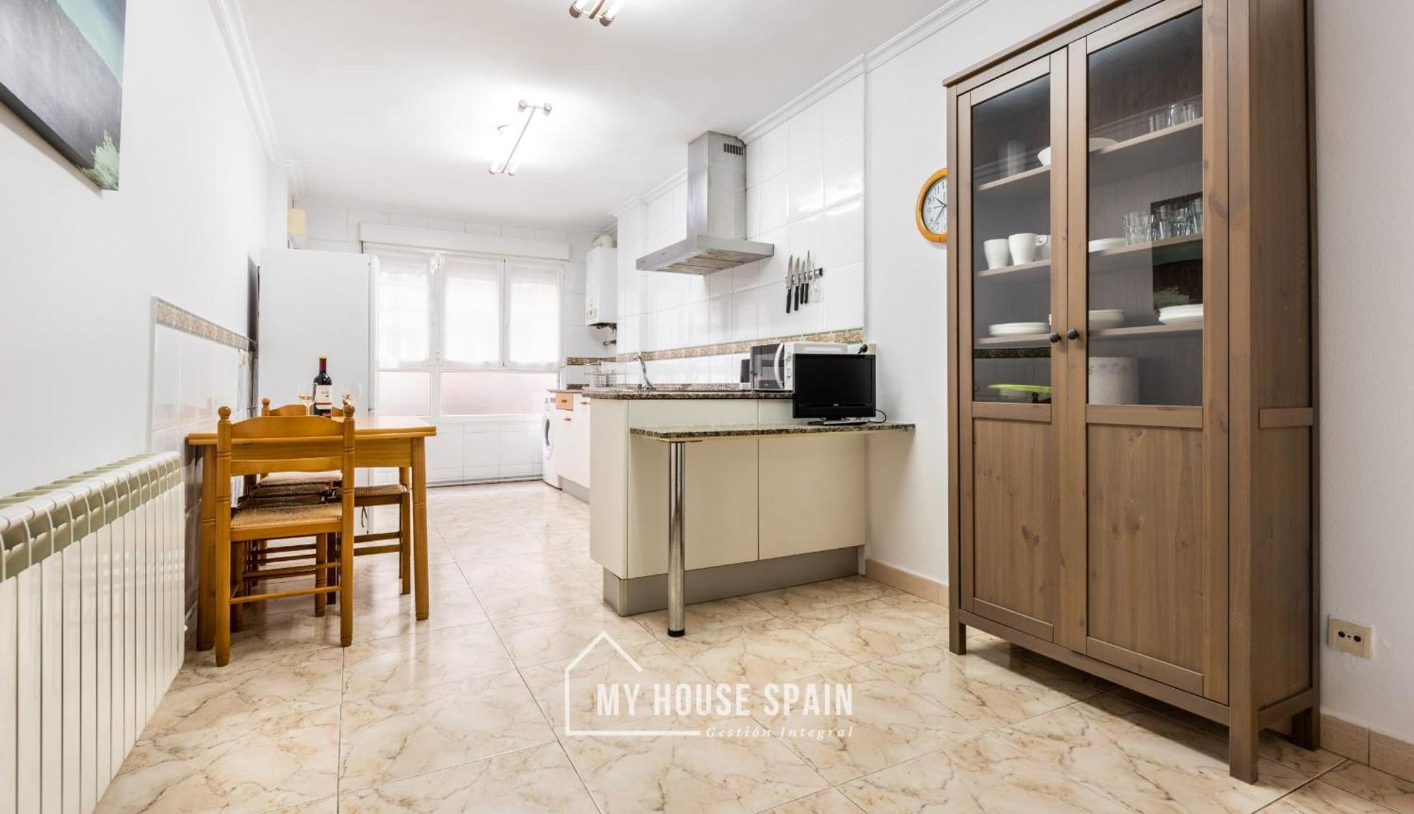 Myhousespain - Piso Nuevo En El Centro De Apartamento Gijón