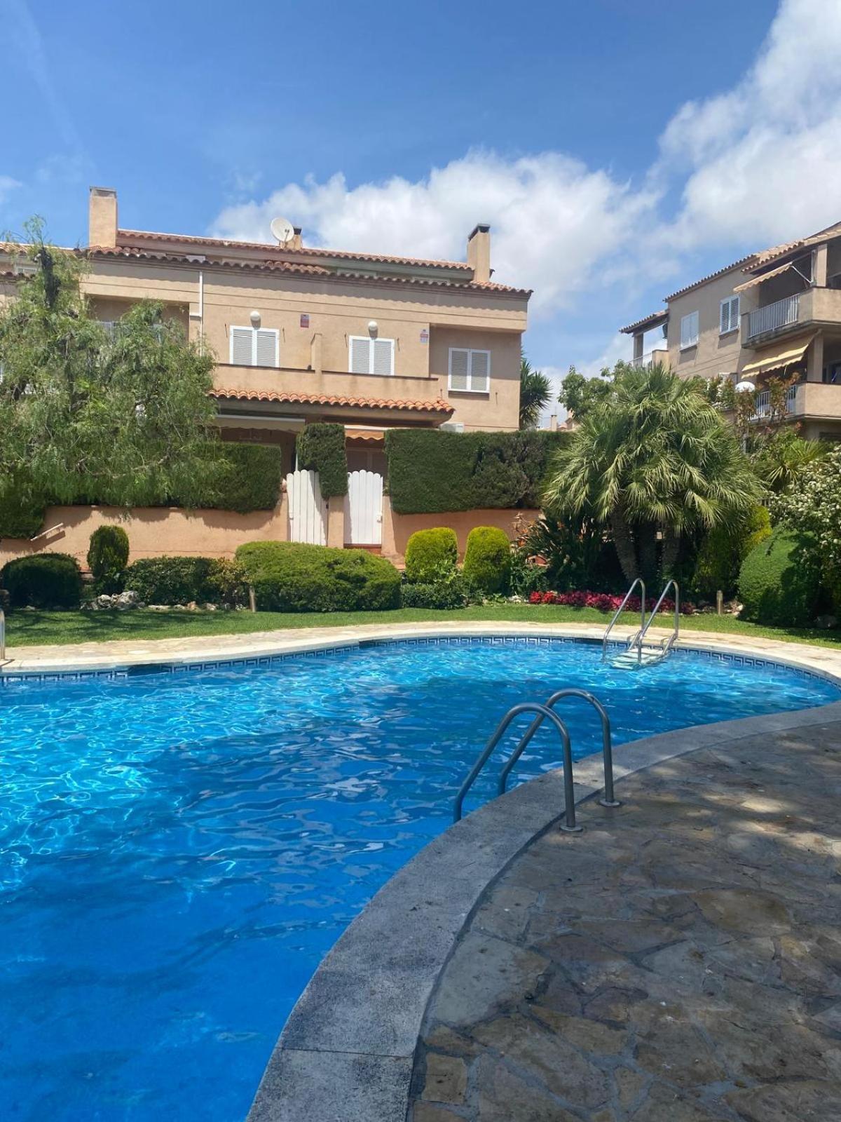 Holiday home Cosy House With Swimming Pool In