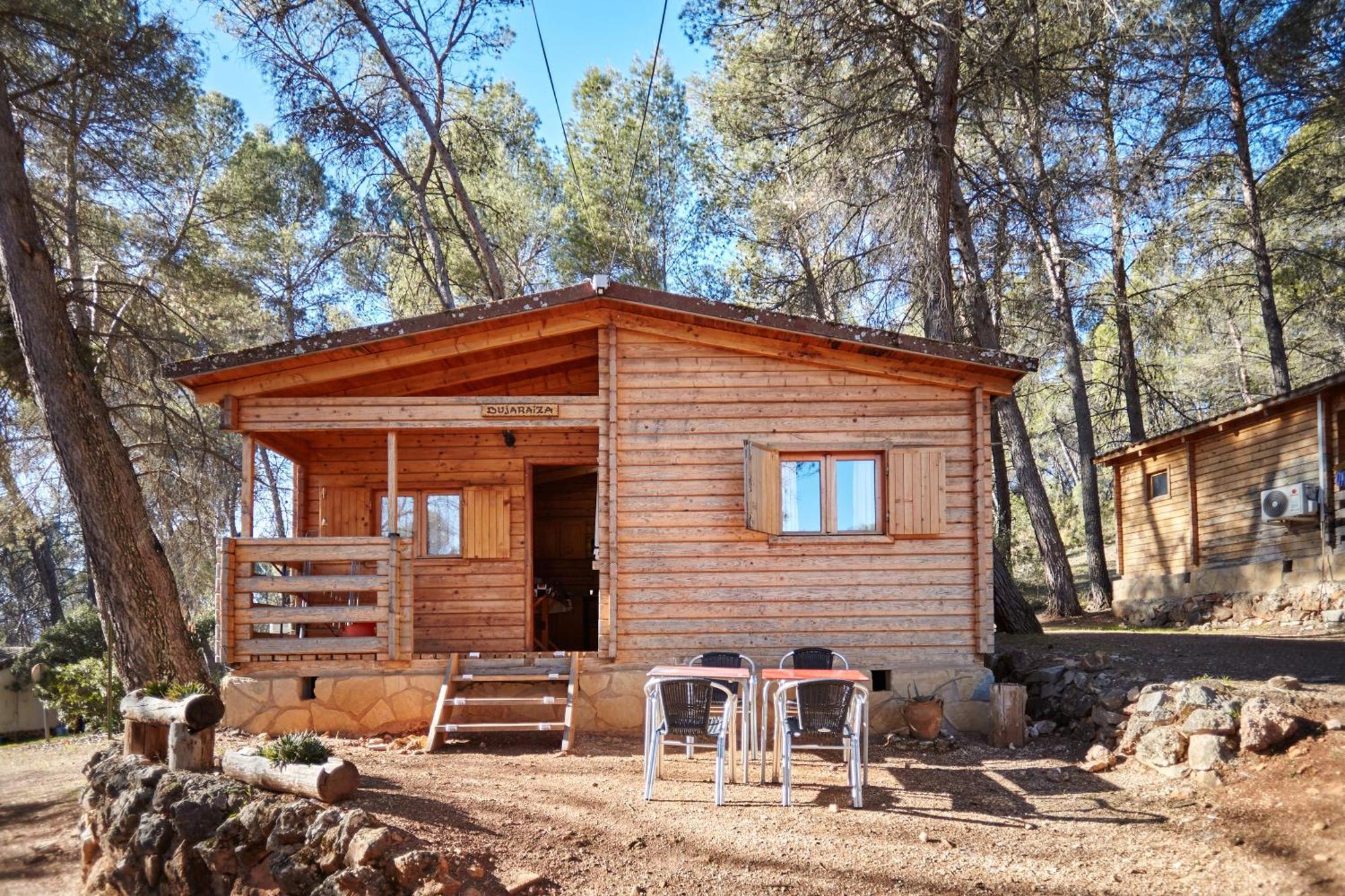 Montillana Con Camping