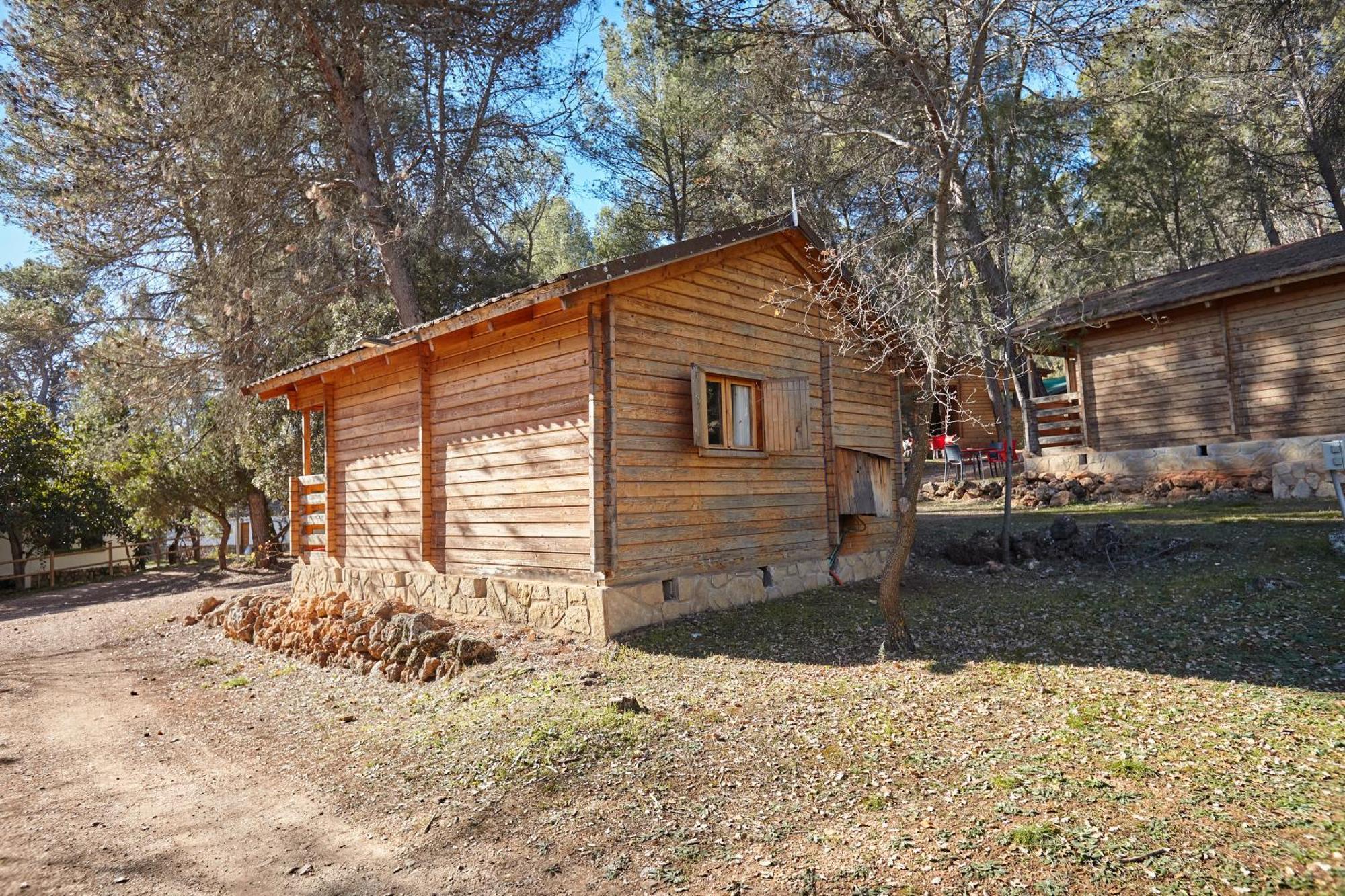 Montillana Con Camping