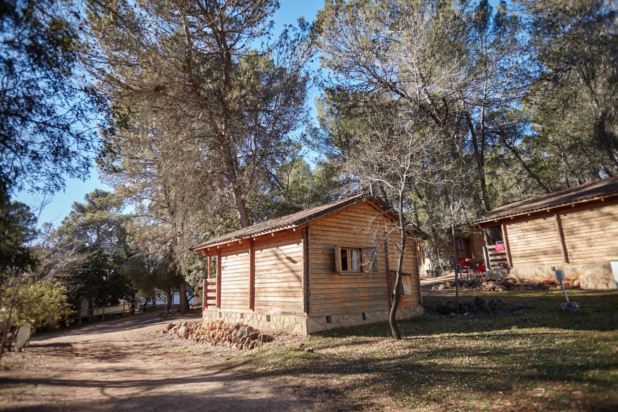 Montillana Con Camping
