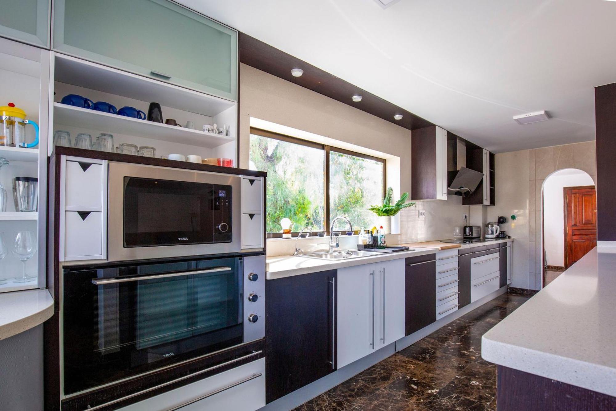 Luxury Private Complex