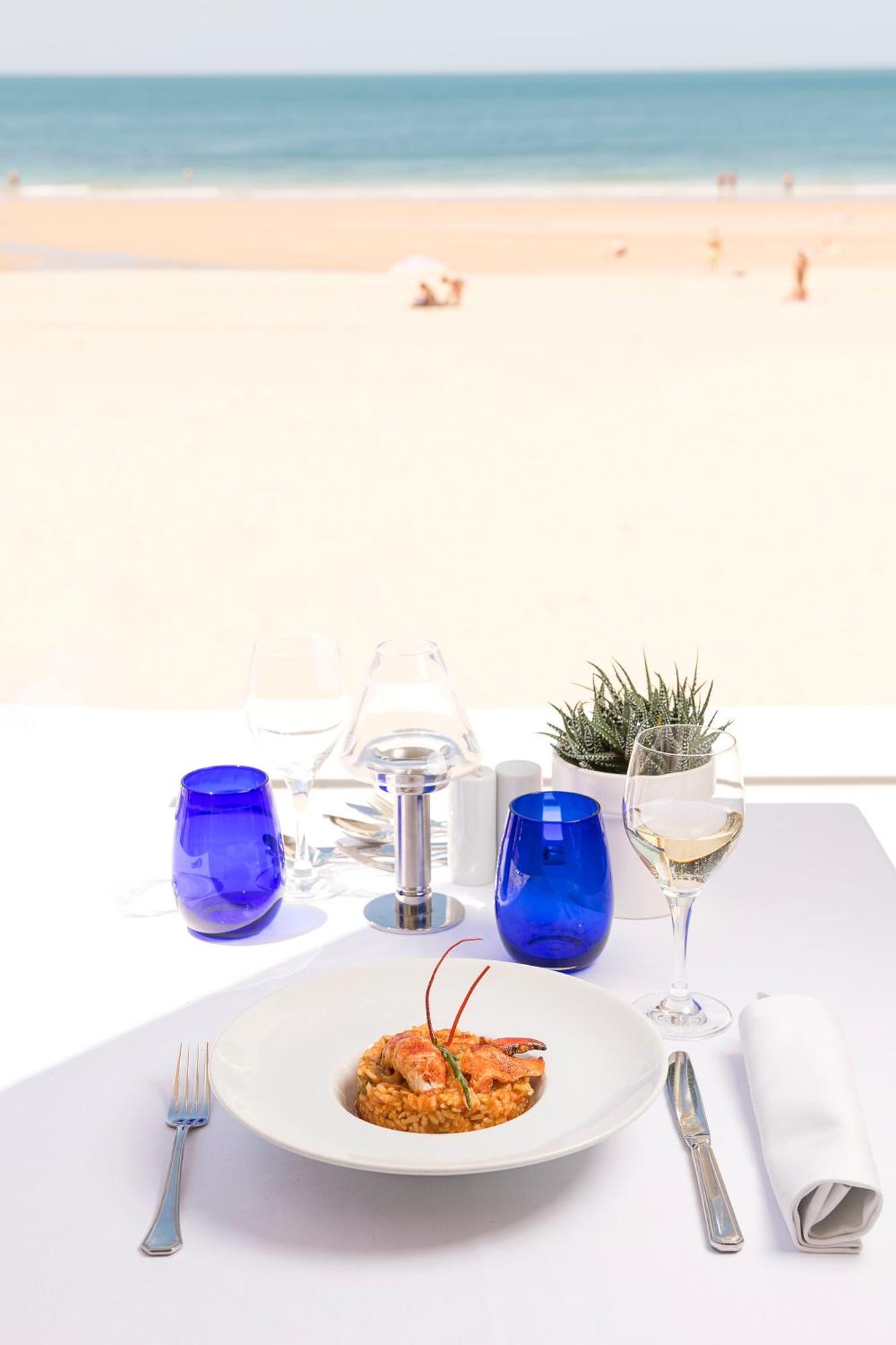 Playa Victoria Hotel Cadiz