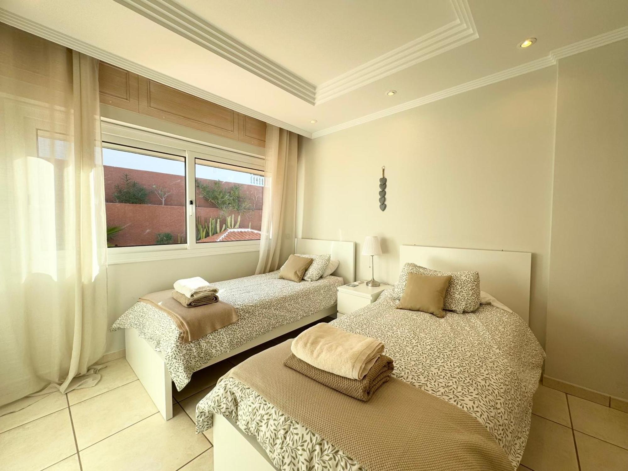 Amorio A Spacious Modern Getaway With A Private Heated Pool & Sea Views