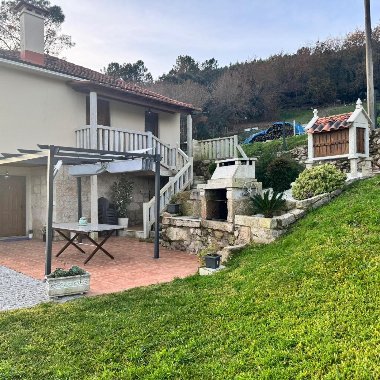 Сasa de vacaciones O Lar De Lola