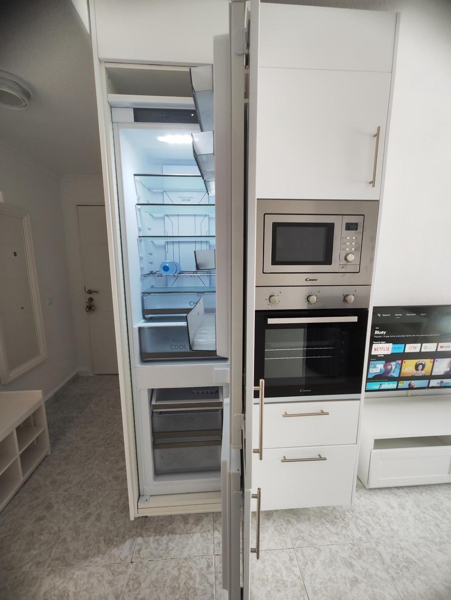Concordia Beachside Apartment: Near Del Cura & Station * Torrevieja