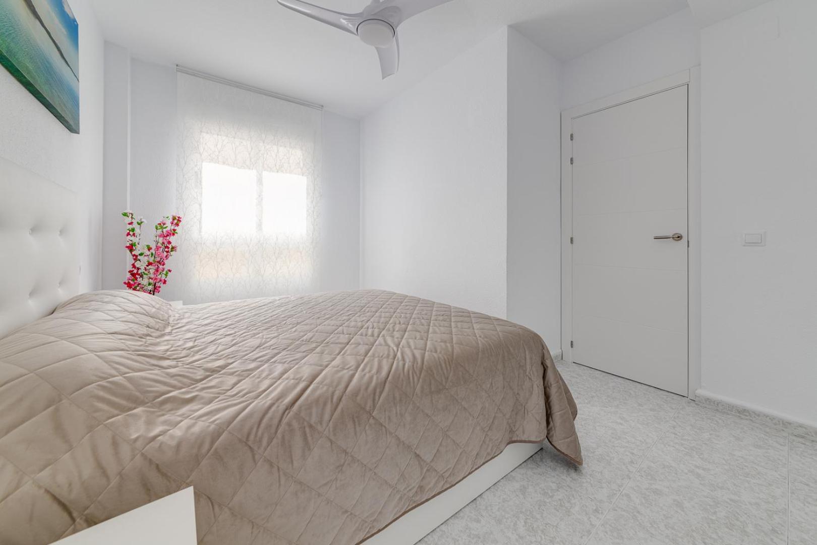 Concordia Beachside Apartment: Near Del Cura & Station Apartment *