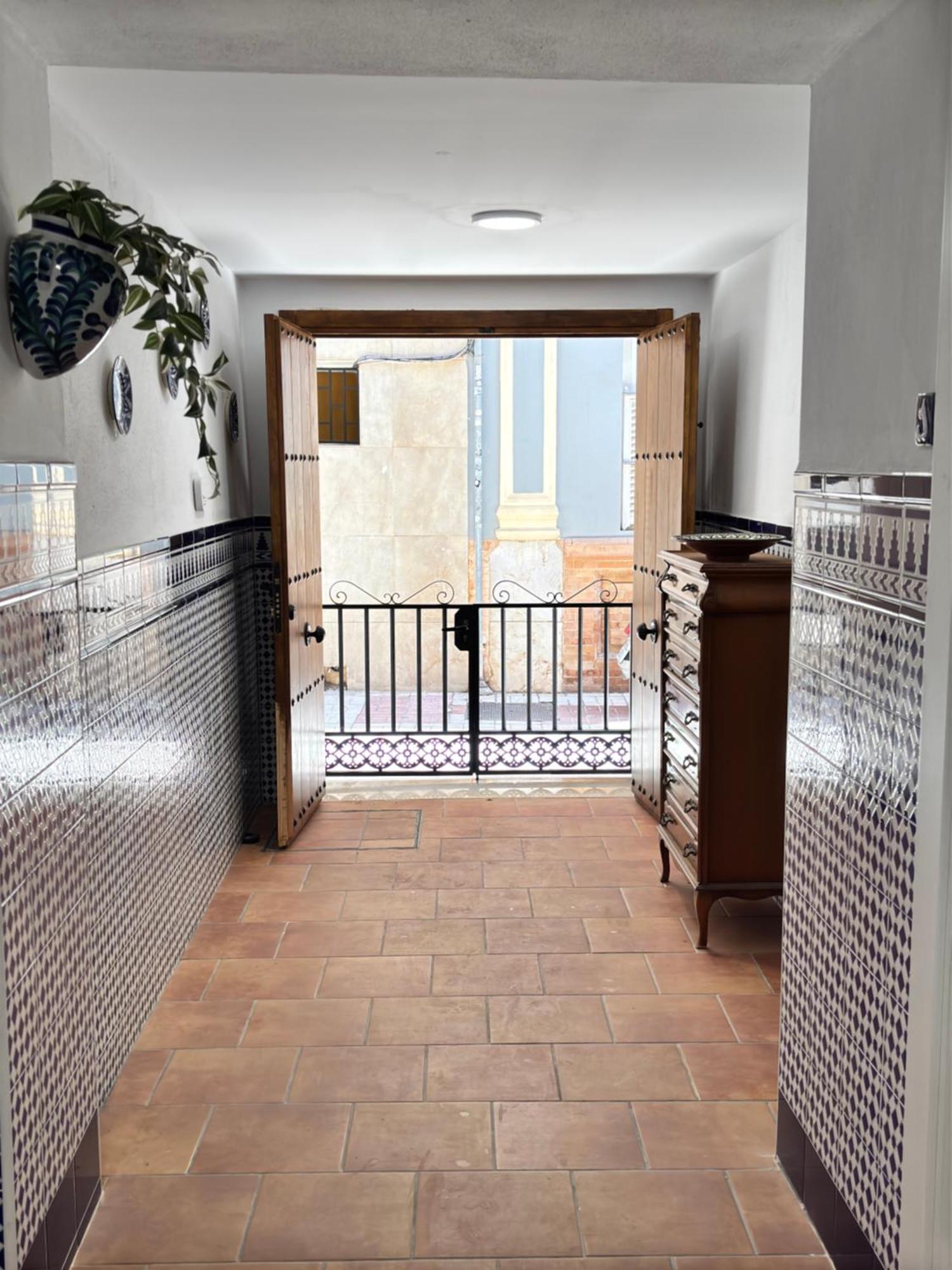 Shanti's Andalusian Guest house *