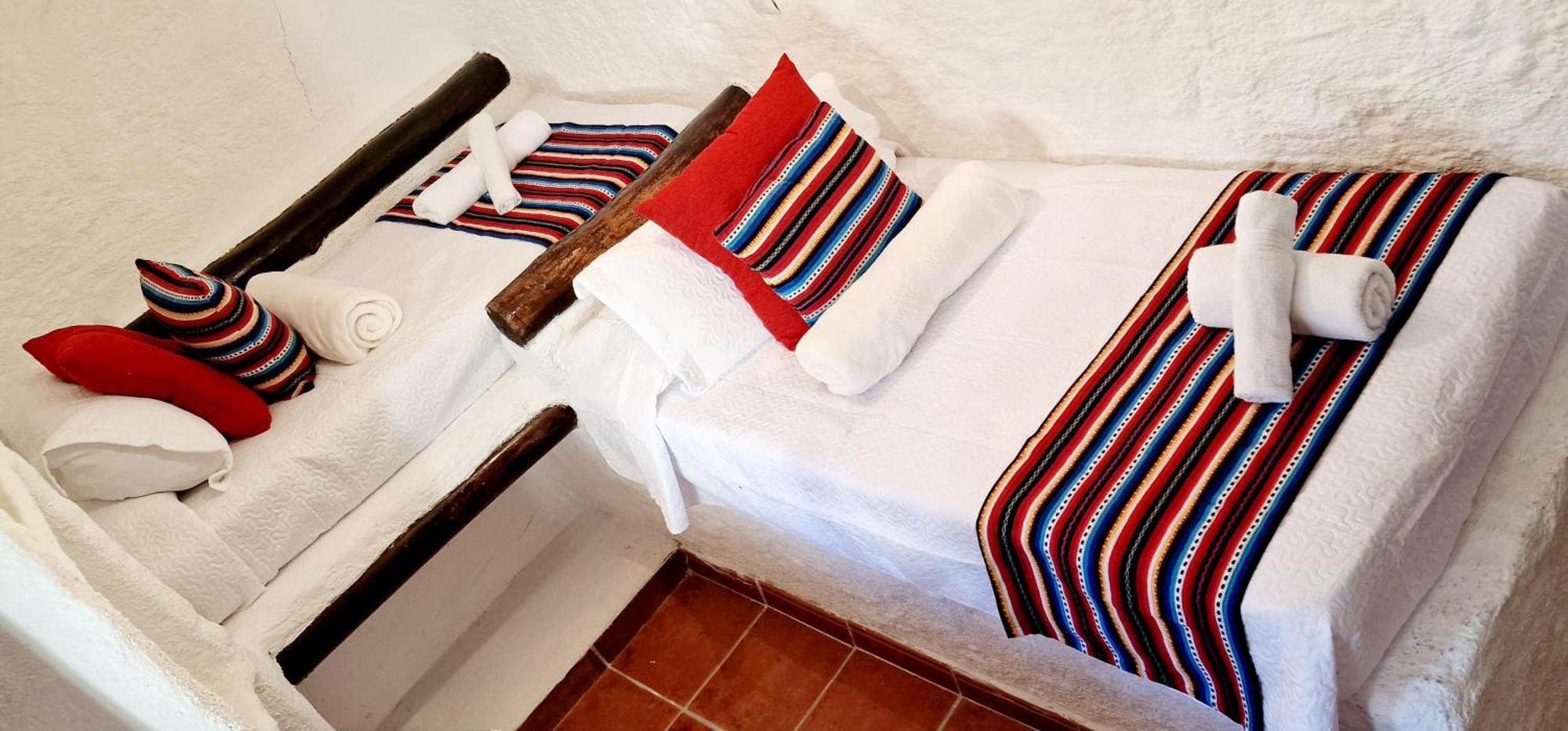 Holiday home Casa Cueva Cascamorras 