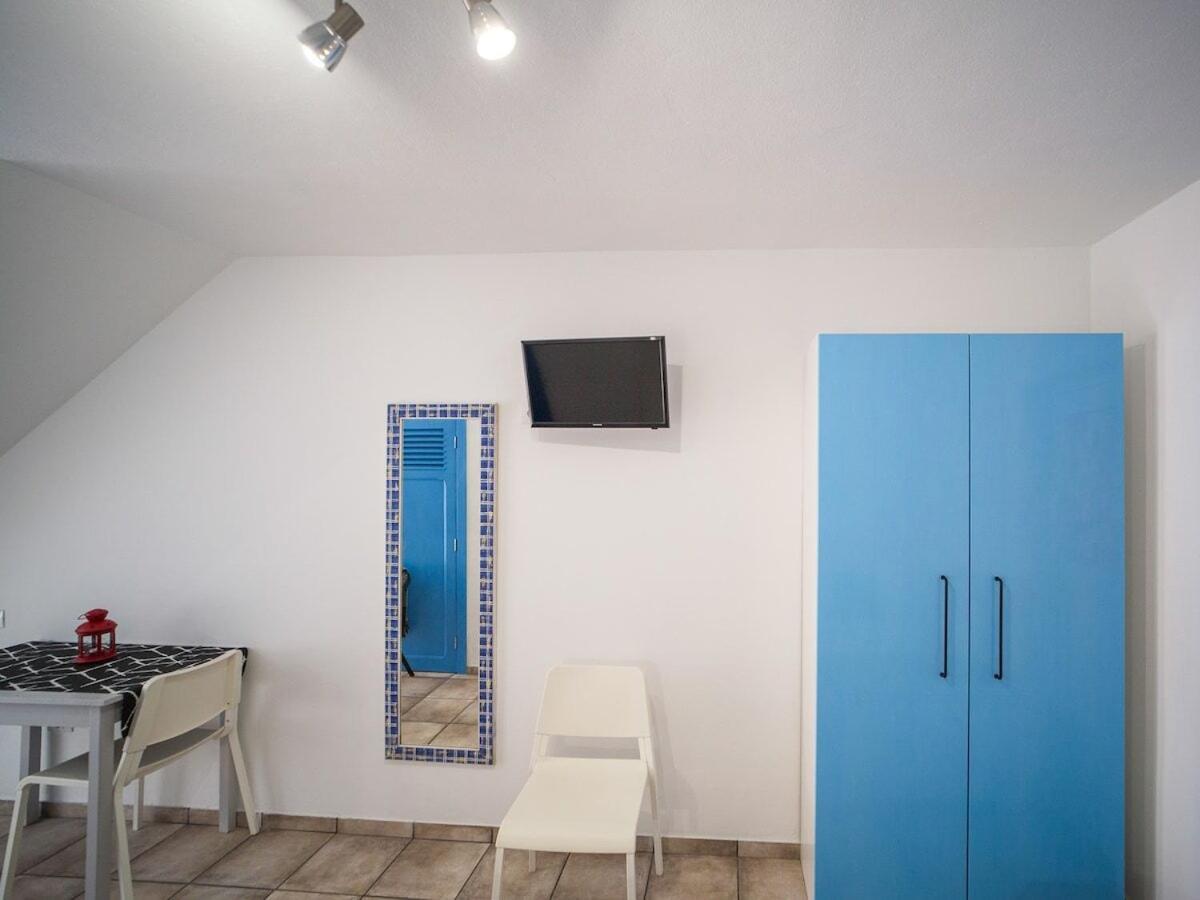 Apartamento Estudio Parada Baja En Playa Santiago *