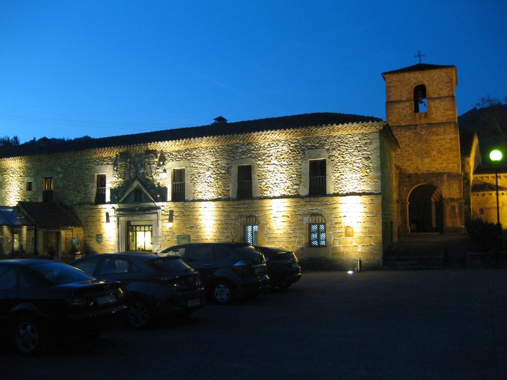 Casa De Aldea La Casona De Los Valles 3*