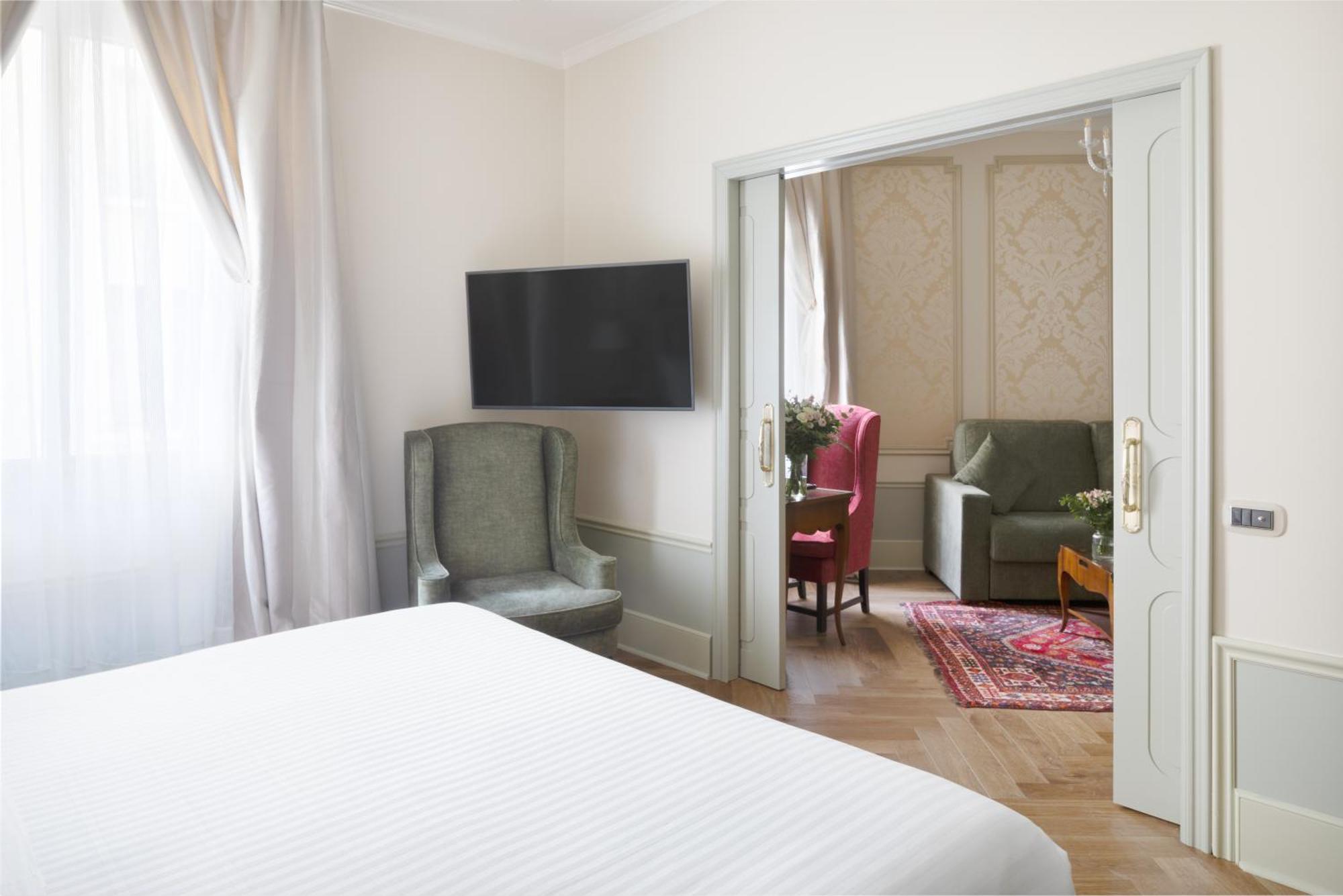 Hotel El Palace