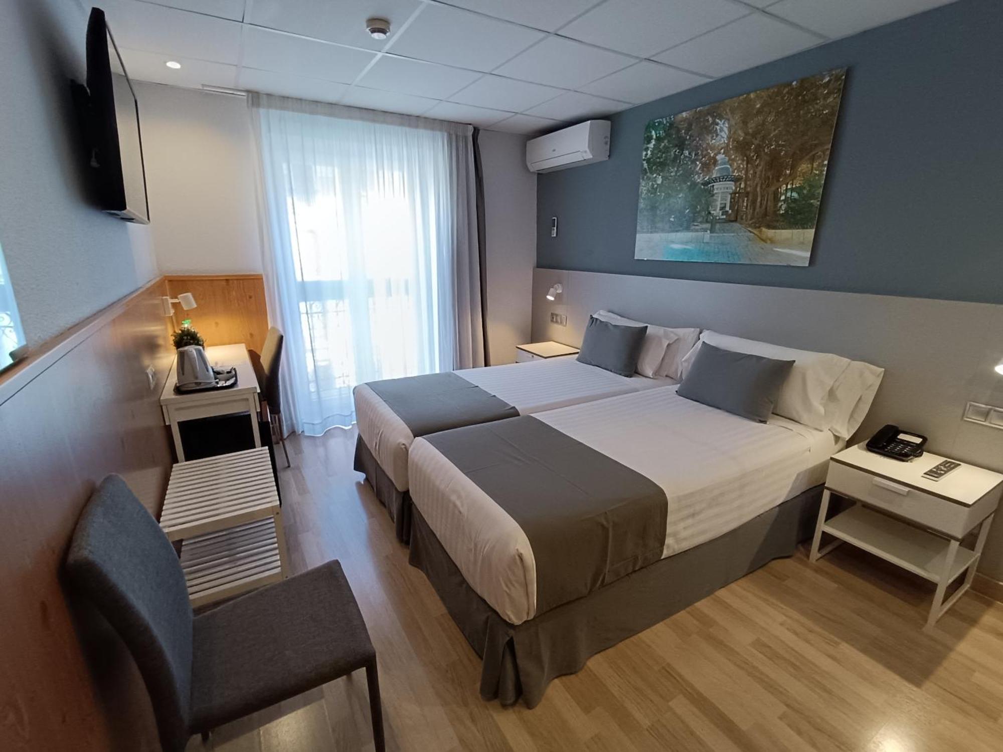Hotel Mendez Nuñez 2*