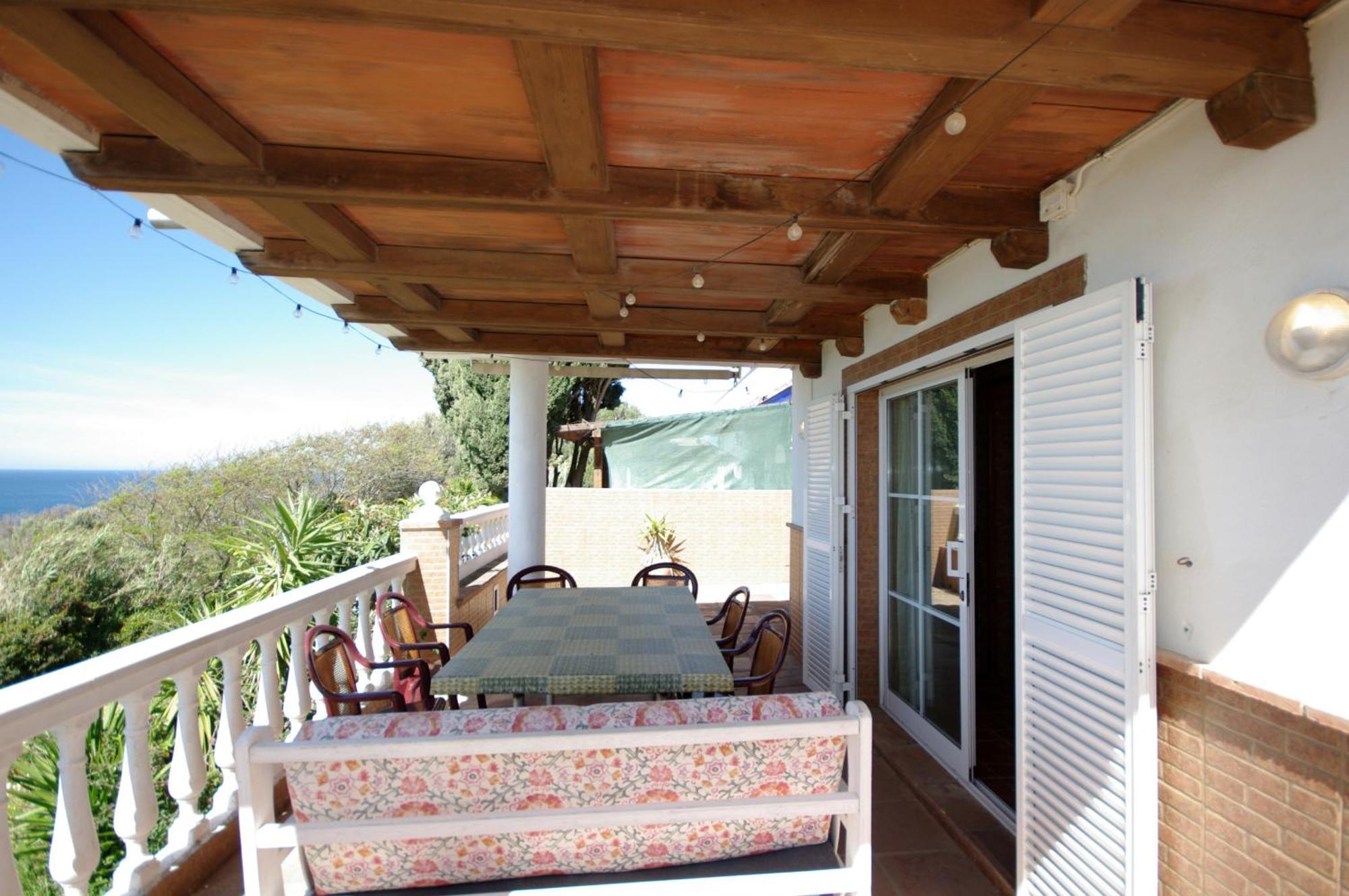 Livingtarifa Concha Villa