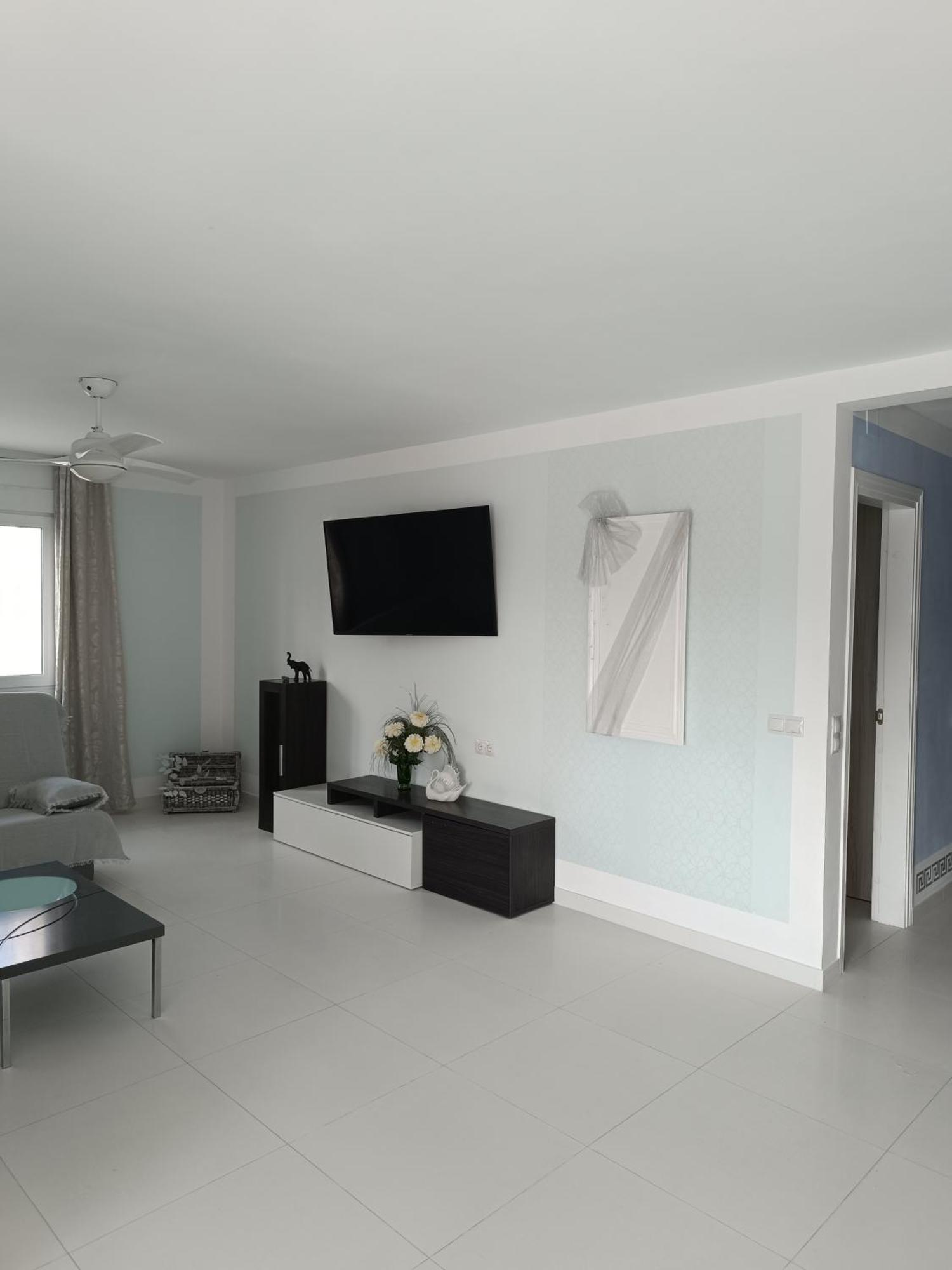 Casa Vacacional Holiday home Bellvei del Penedes