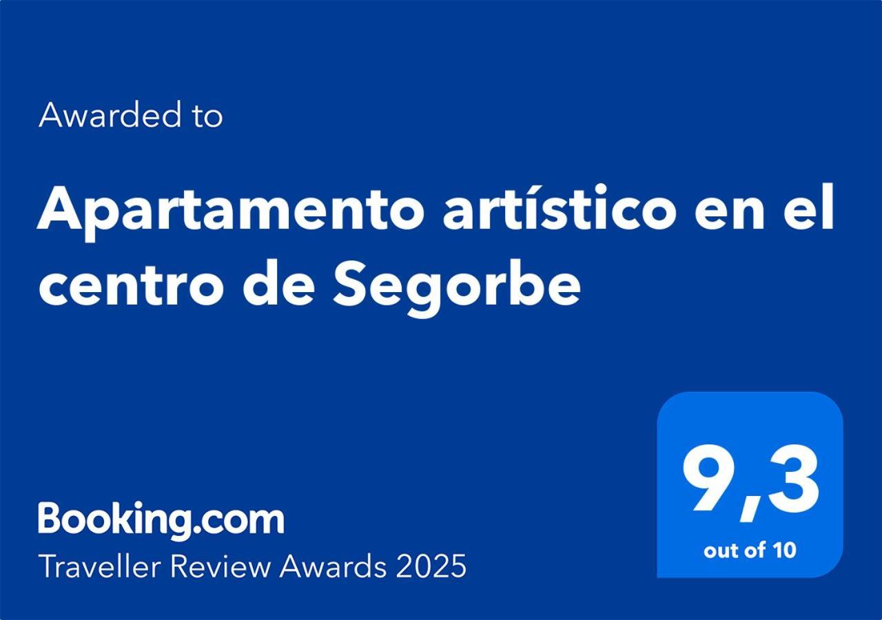 Artistico En El Centro De Apartamento