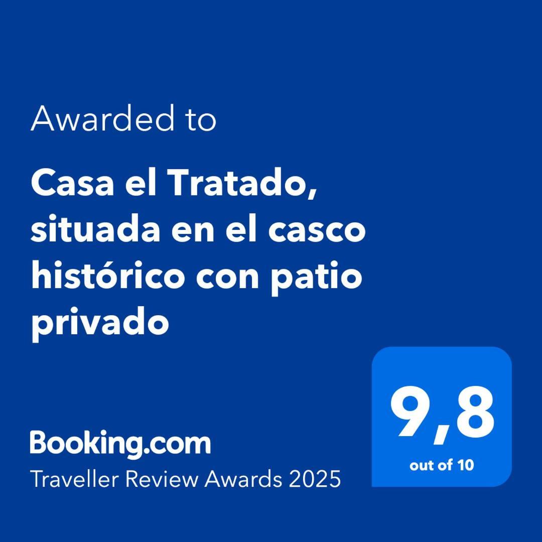 Casa El Tratado, Situada En El Casco Historico Con Patio Privado