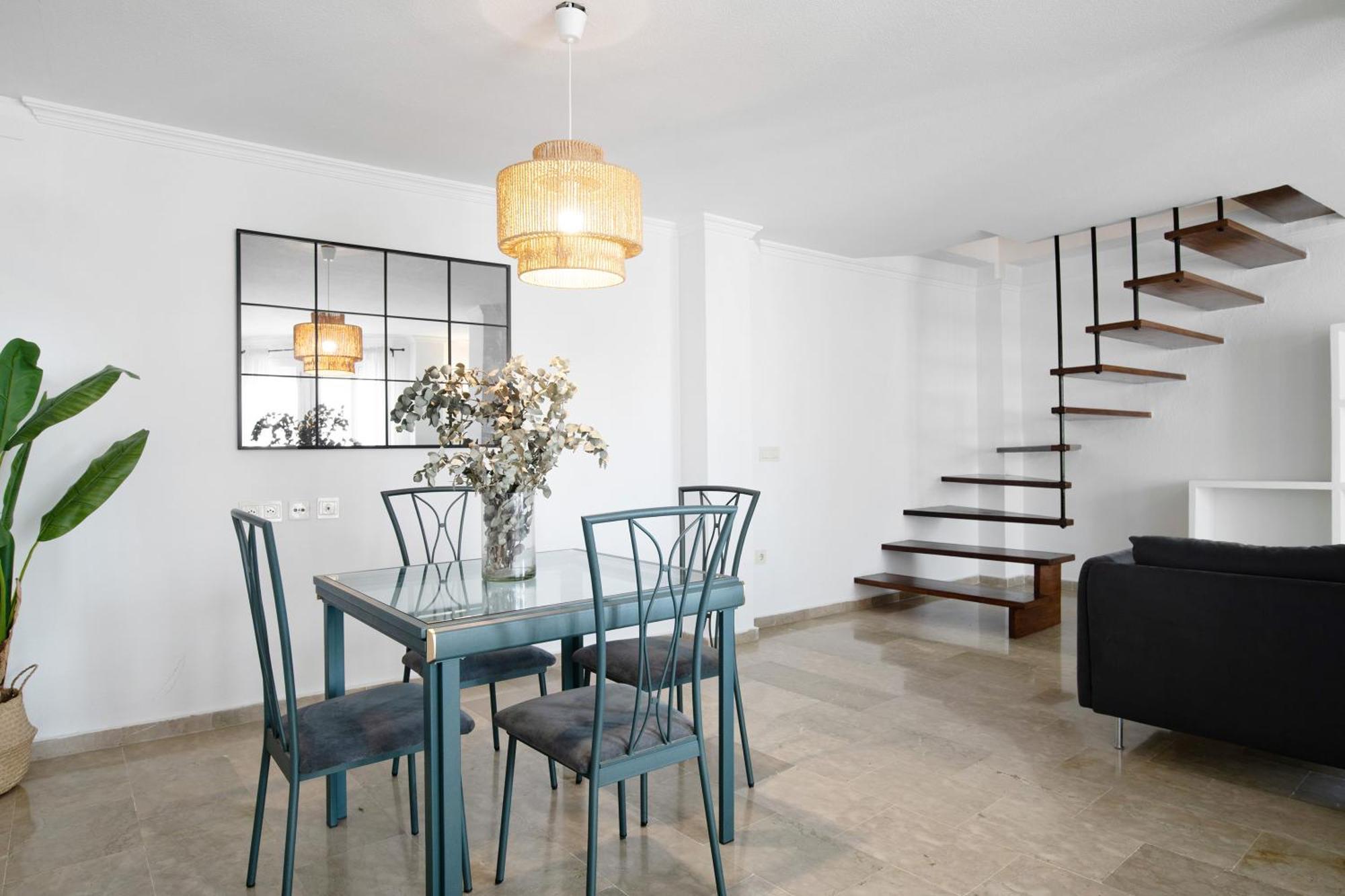 Duplex Centrico En Apartamento