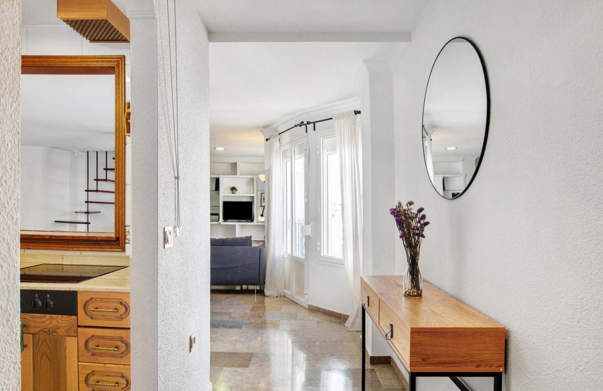 Duplex Centrico En Apartamento *
