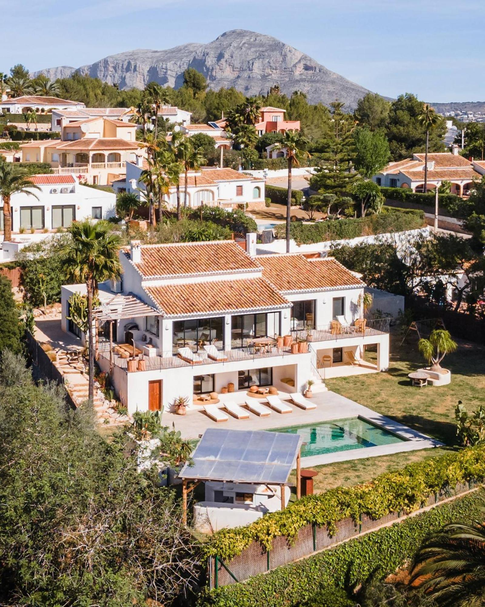 Jade Villa